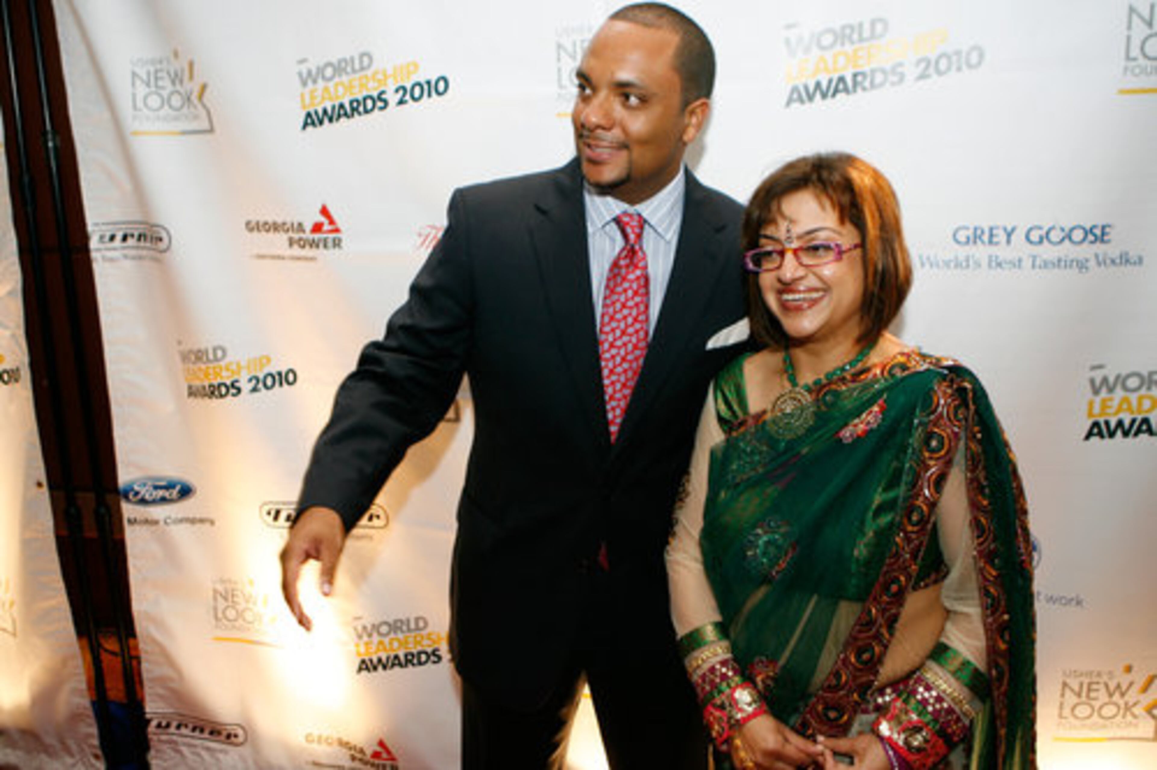 New Look Foundation president Shawn Wilson and honoree Hital Muraj.
