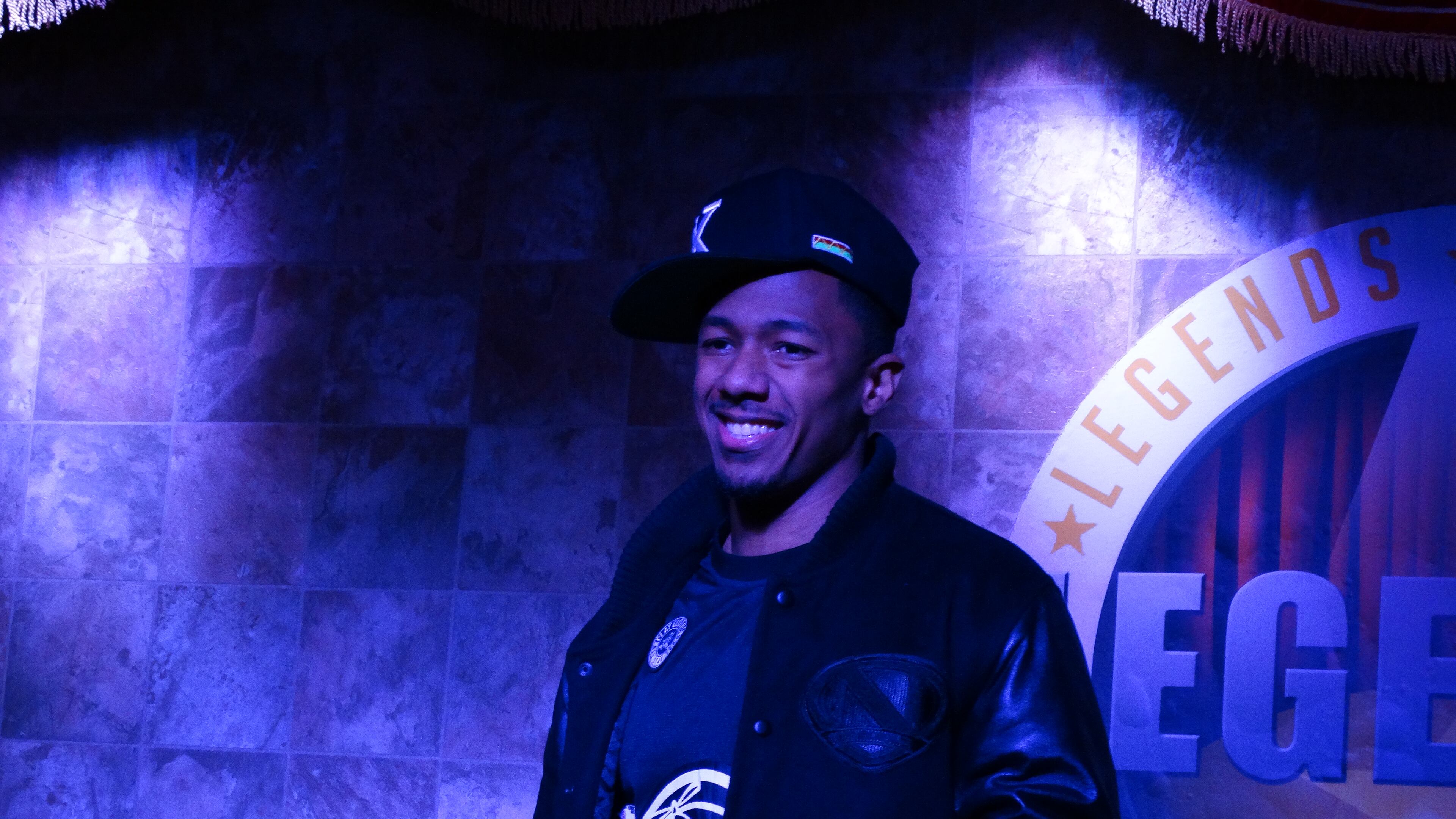 Nick Cannon at Legends Comedy Club, where he auditioned comics for his show "Wild 'n Out' on MTV2, which returns January 7, 2015. CREDIT: Rodney Ho/rho@ajc.com