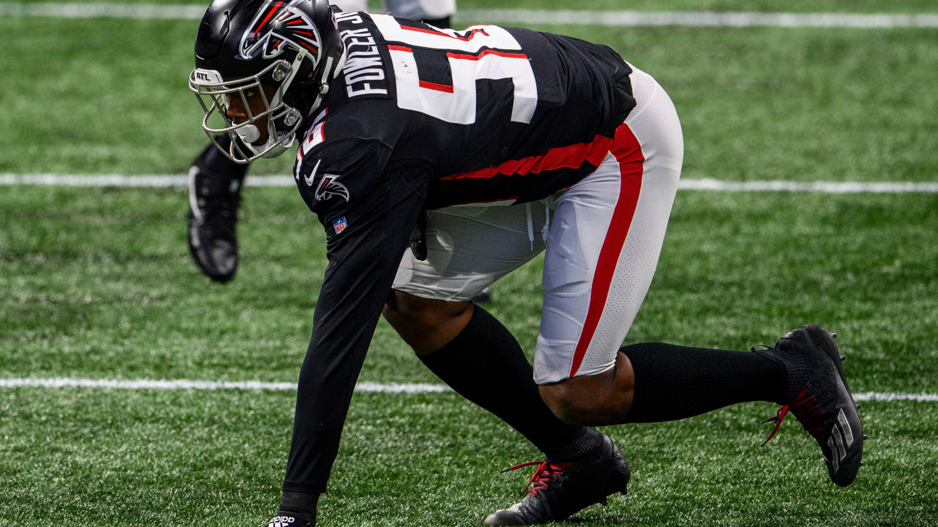 Falcons defensive end Dante Fowler (56) lines up against the Tampa Bay Buccaneers, Sunday, Dec. 20, 2020, at Mercedes-Benz Stadium in Atlanta. Tampa Bay won 31-27. (Danny Karnik/AP)
