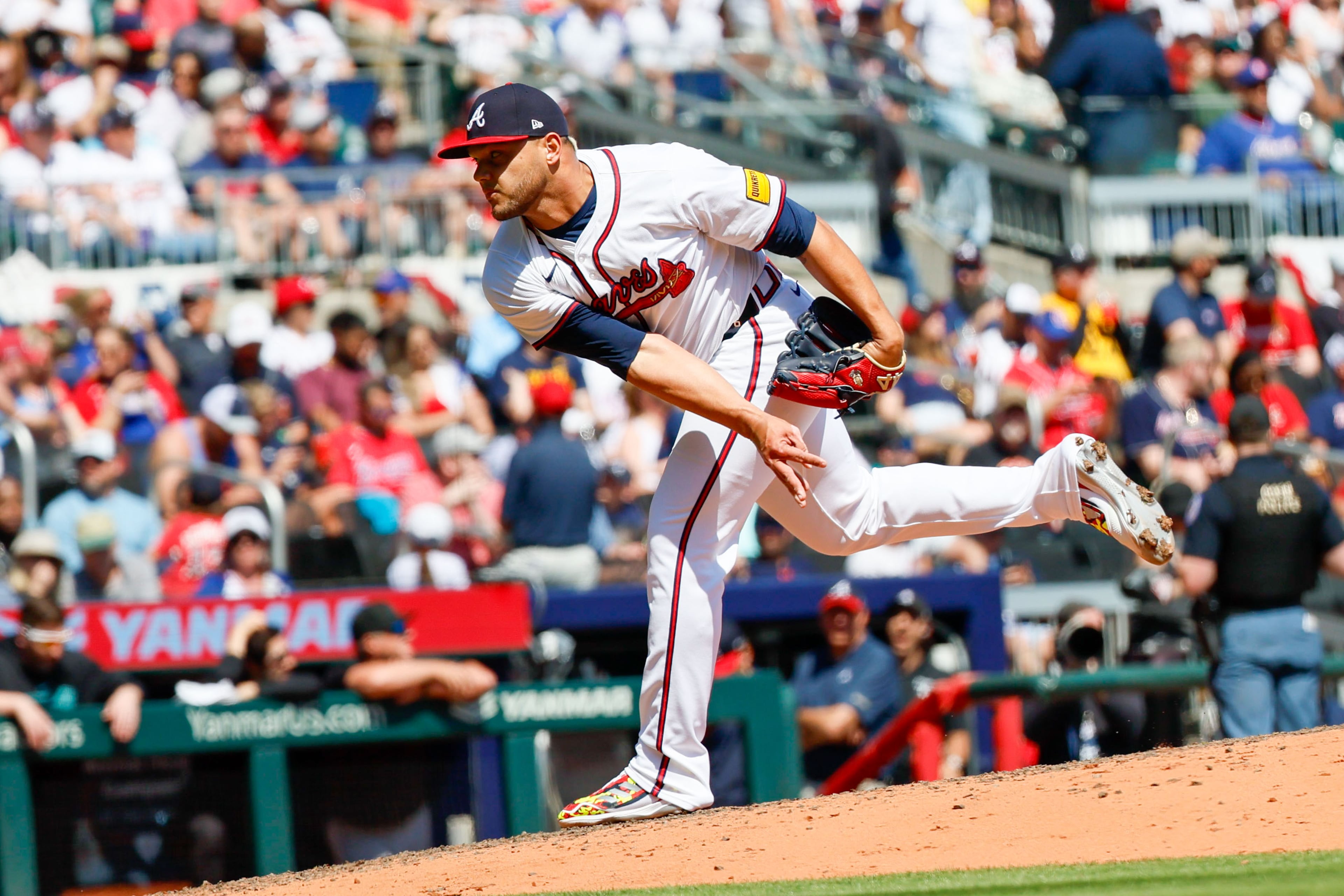Atlanta Braves relieve pitcher Joe Jiménez (77) delivers to an Arizona Diamondbacks batter during the sixth inning at Truist Park, Sunday, April 7, 2024.
Miguel Martinez / miguel.martinezjimenez@ajc.com