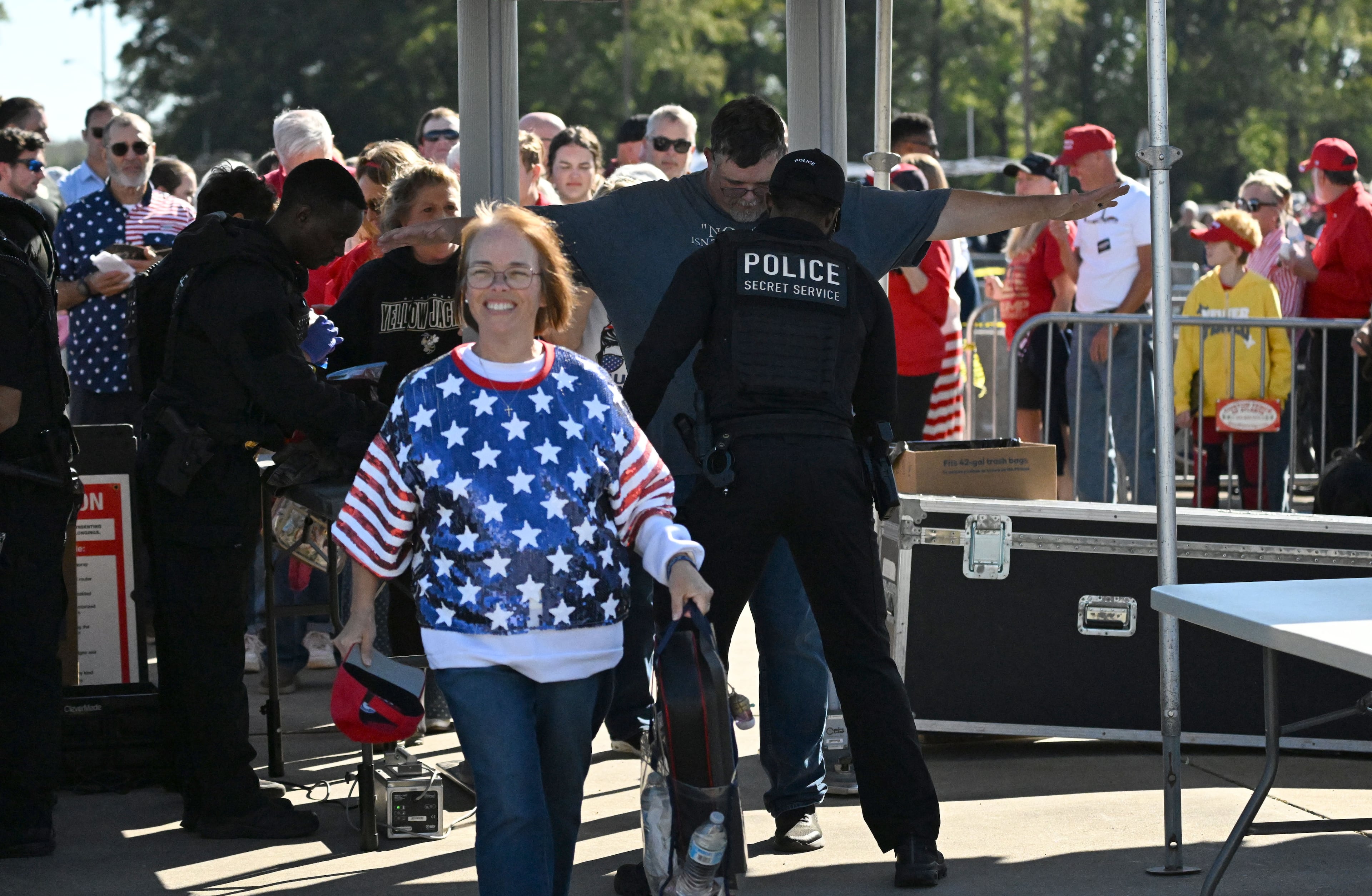 Attendees enter a midterm campaign rally at Guardian Centers on Saturday, Oct. 24, 2026, in Perry. (Hyosub Shin/AJC)