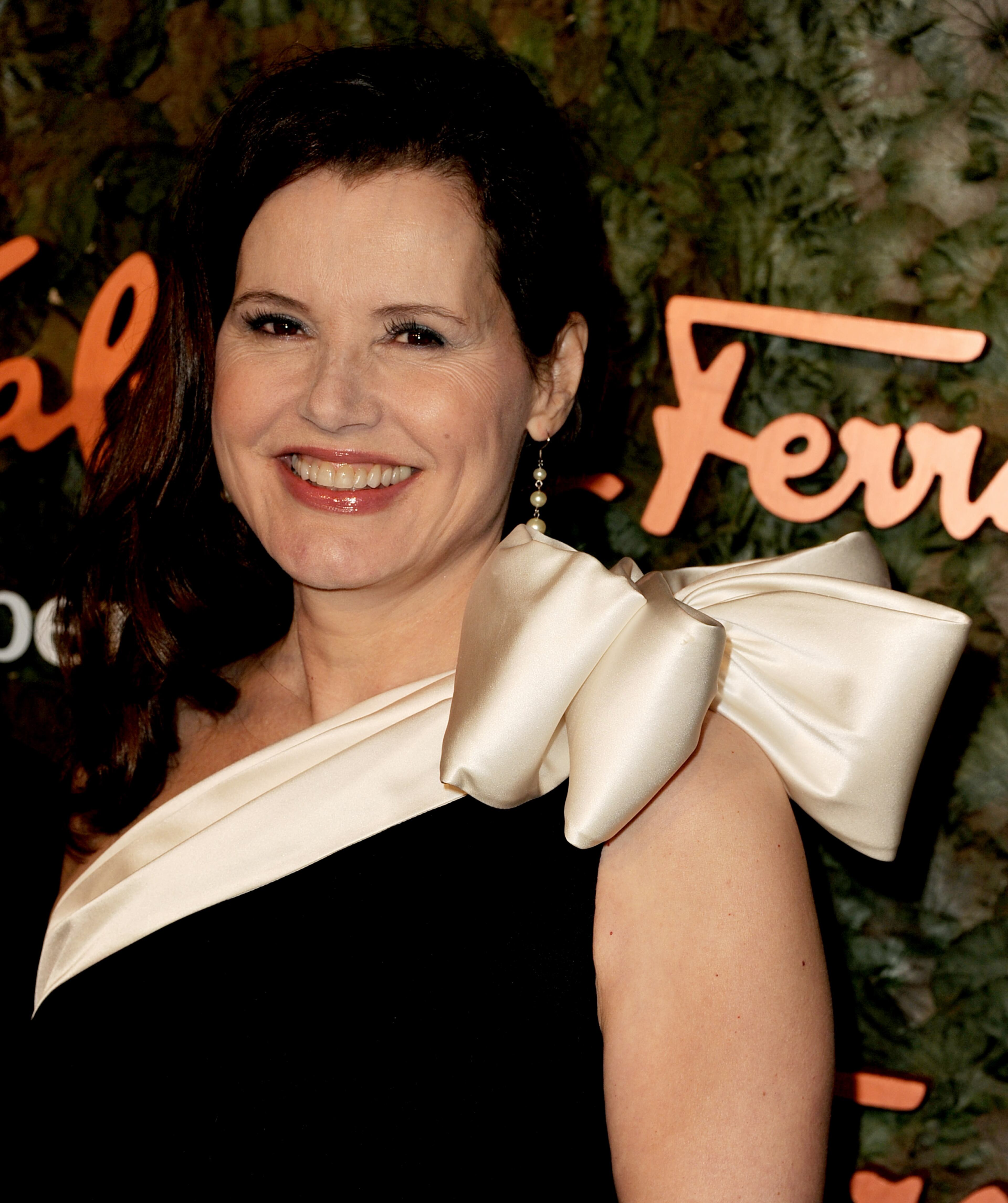 BEVERLY HILLS, CA - OCTOBER 17: Actress Geena Davis arrives at the Wallis Annenberg Center For The Performing Arts Gala at the Wallis Annenberg Center For The Performing Arts on October 17, 2013 in Beverly Hills, California. (Photo by Kevin Winter/Getty Images)