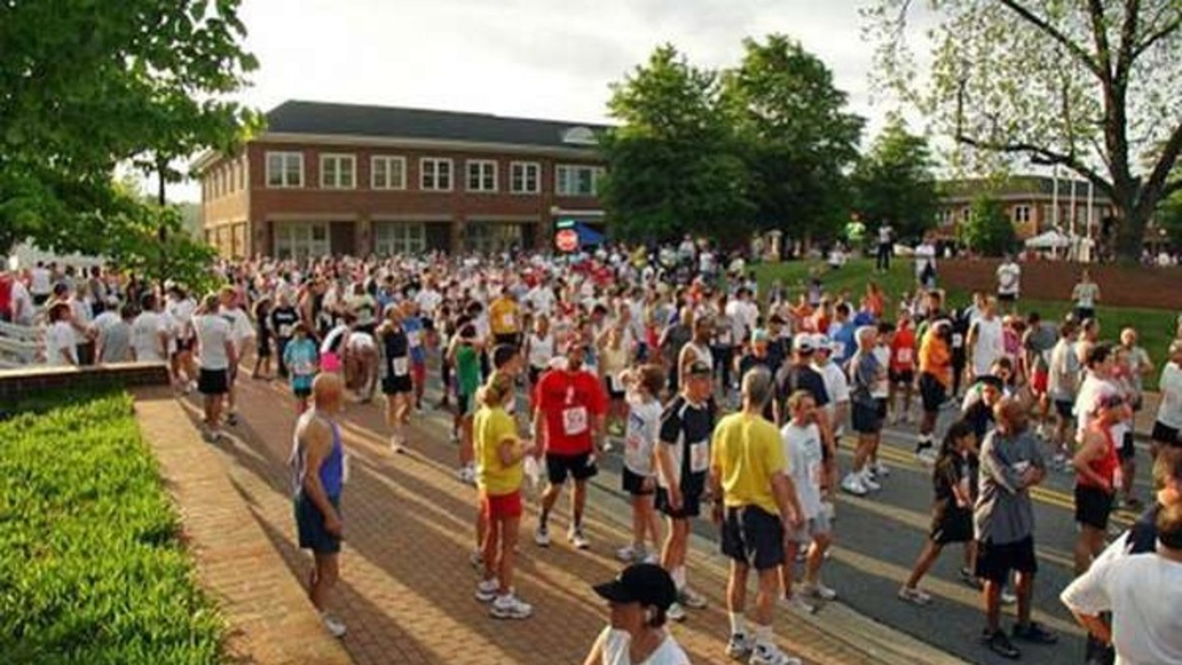 Sponsored by the Metro Area Running Club (MARC), the Smyrna Village 5K and 10K races will include the closure of five roads from 7:45 to 10 a.m. Nov. 18. AJC file photo
