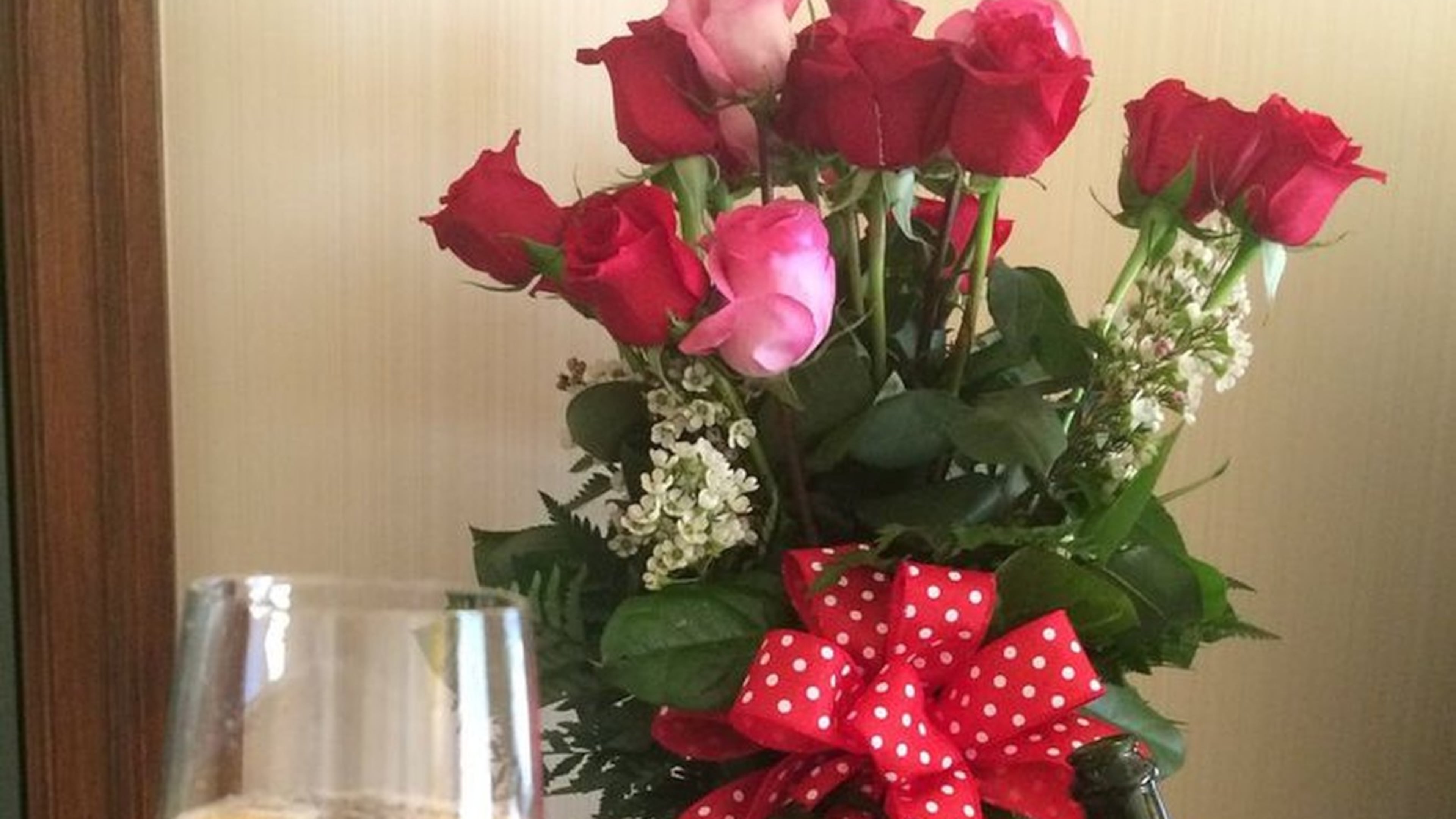 Champagne and roses greet guests at the spa at the Ritz-Carlton, Reynolds at Lake Oconee. Photo: Jennifer Brett