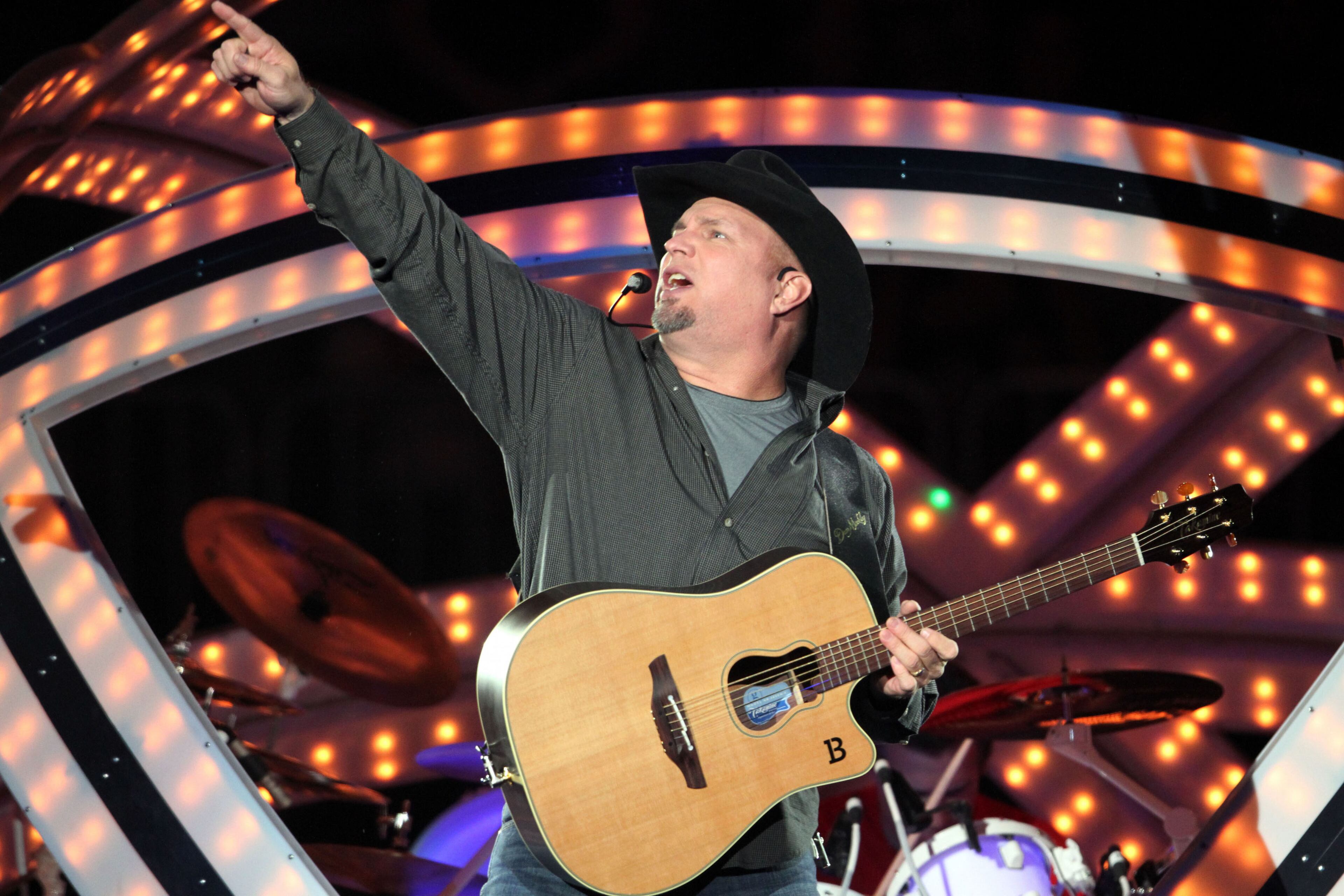 Garth Brooks sings "Man Against Machine." Legendary country singer-songwriter-guitarist Garth Brooks played the first of seven sold out shows Friday evening at Philips Arena. Robb D. Cohen/RobbsPhotos.com