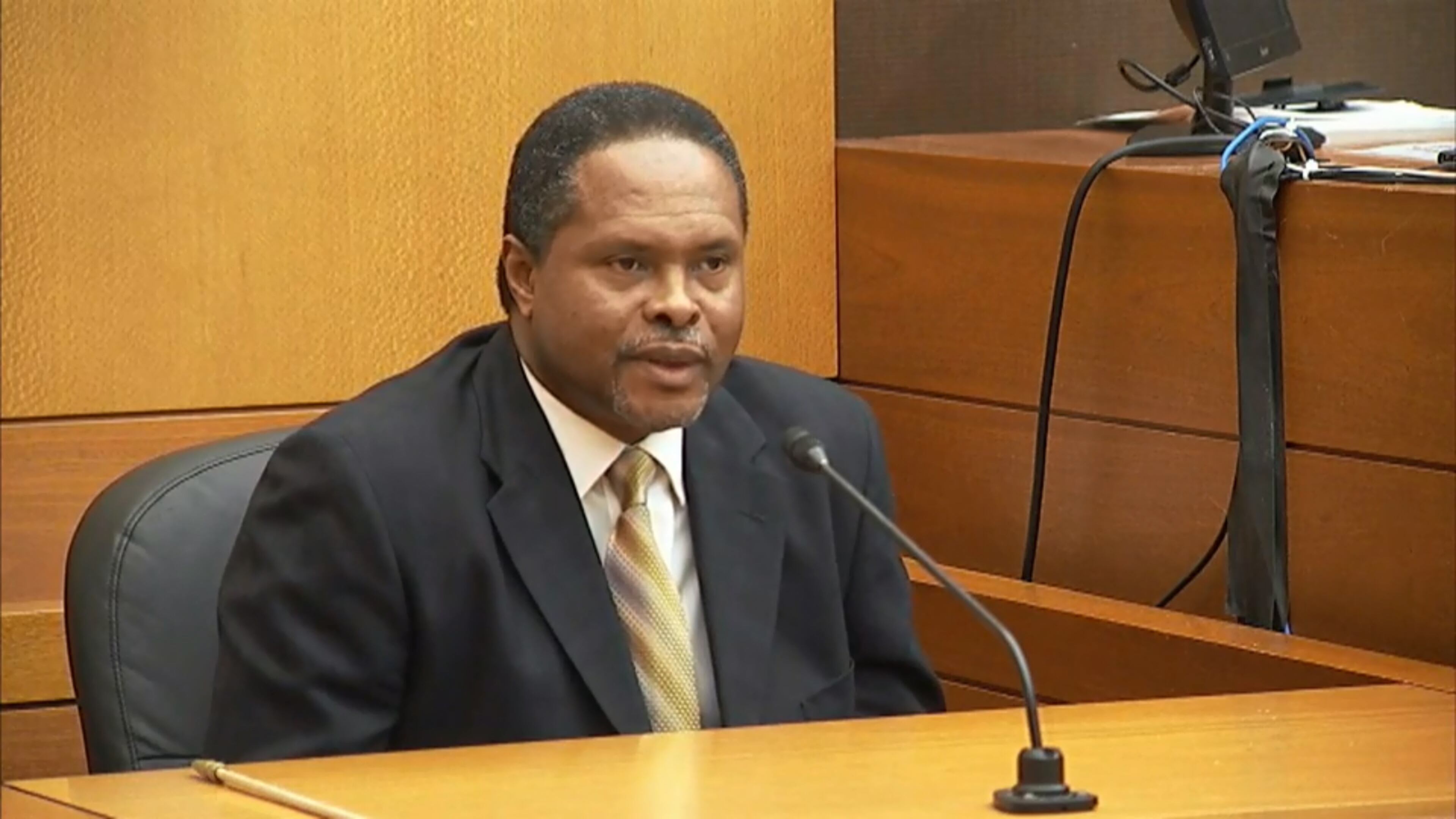 Anthony O. Shaw, who works security at Emory Hospital on Clifton Road, testifies during the murder trial of Tex McIver on March 16, 2018 at the Fulton County Courthouse. (Channel 2 Action News)