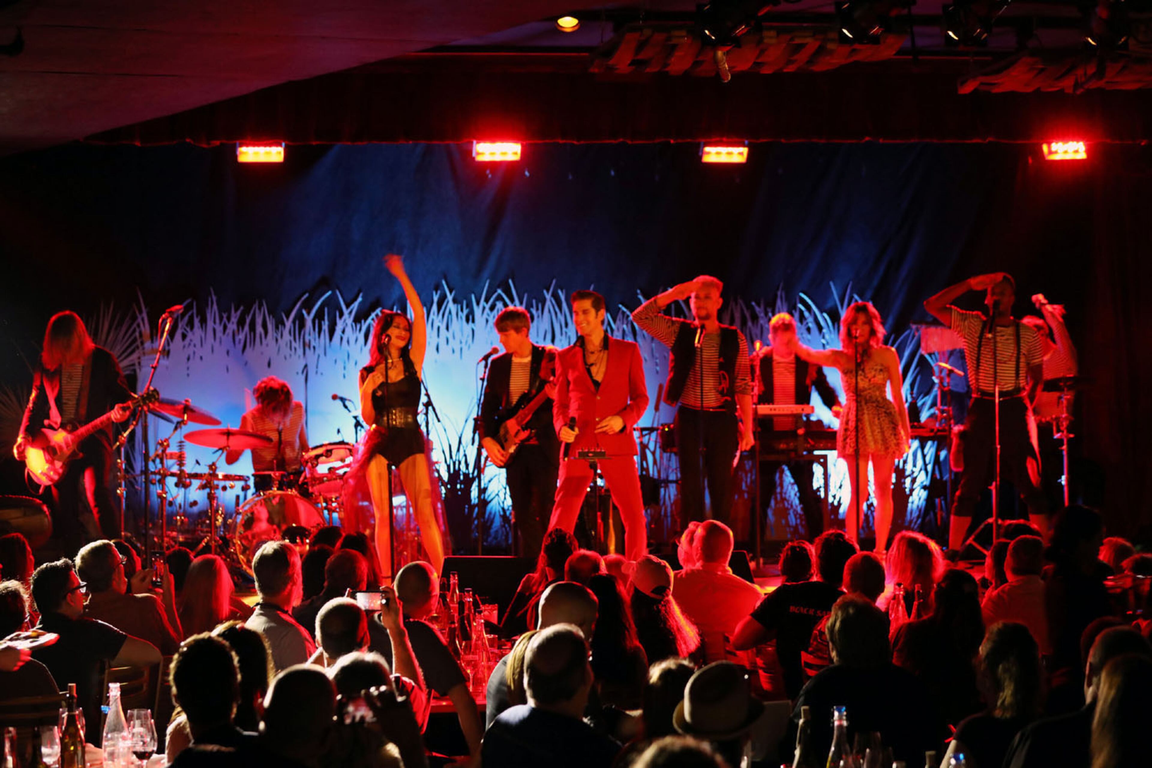 Perry Farrell, of Jane's Addiction brought his Kind Heaven Orchestra to a sold out City Winery in Atlanta on Saturday, June 22, 2019.
Robb Cohen Photography & Video /RobbsPhotos.com
