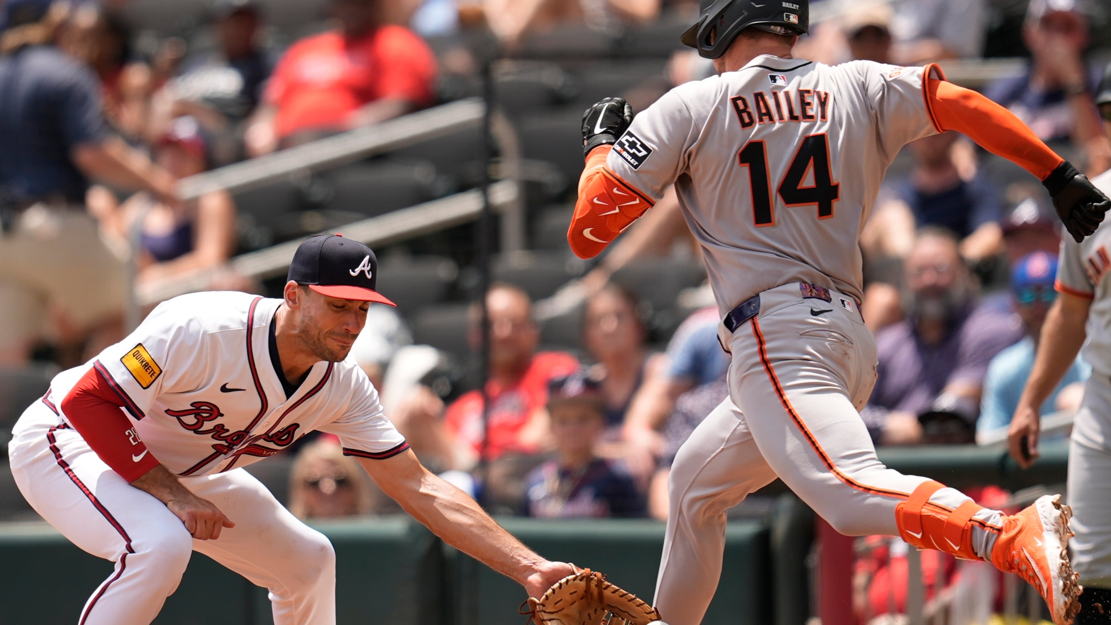 Atlanta Braves first baseman Matt Olson won the Fielding Bible Award for best defender at his position, taking home the honor for the second straight season and fifth time overall. (Mike Stewart/AP)
