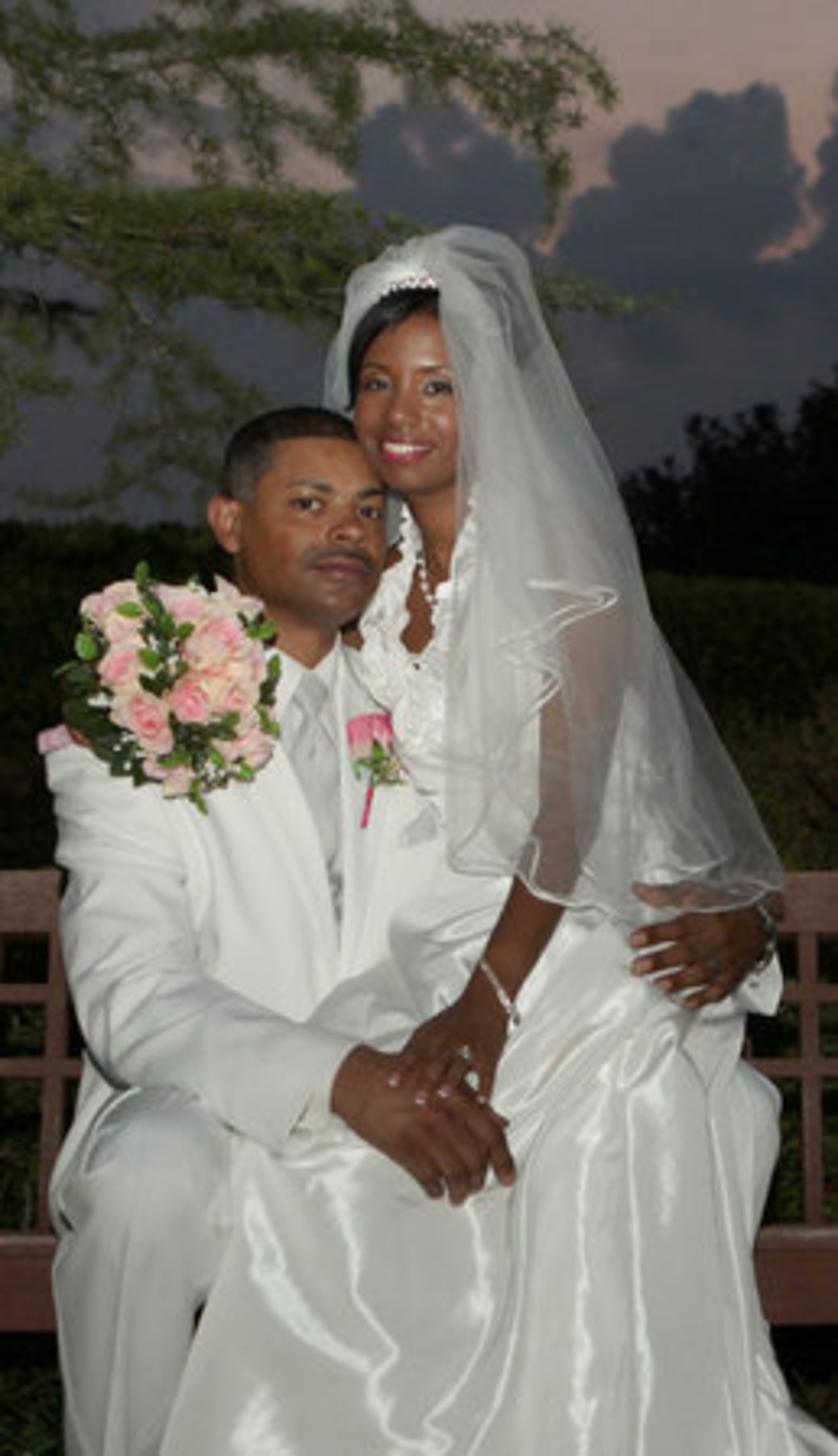 Ian and Tammie Peterson had their wedding in the evening in a garden at Villa Christina at Perimeter Center in Atlanta, surrounded by small group of family and friends on Friday, Aug. 19, 2011.