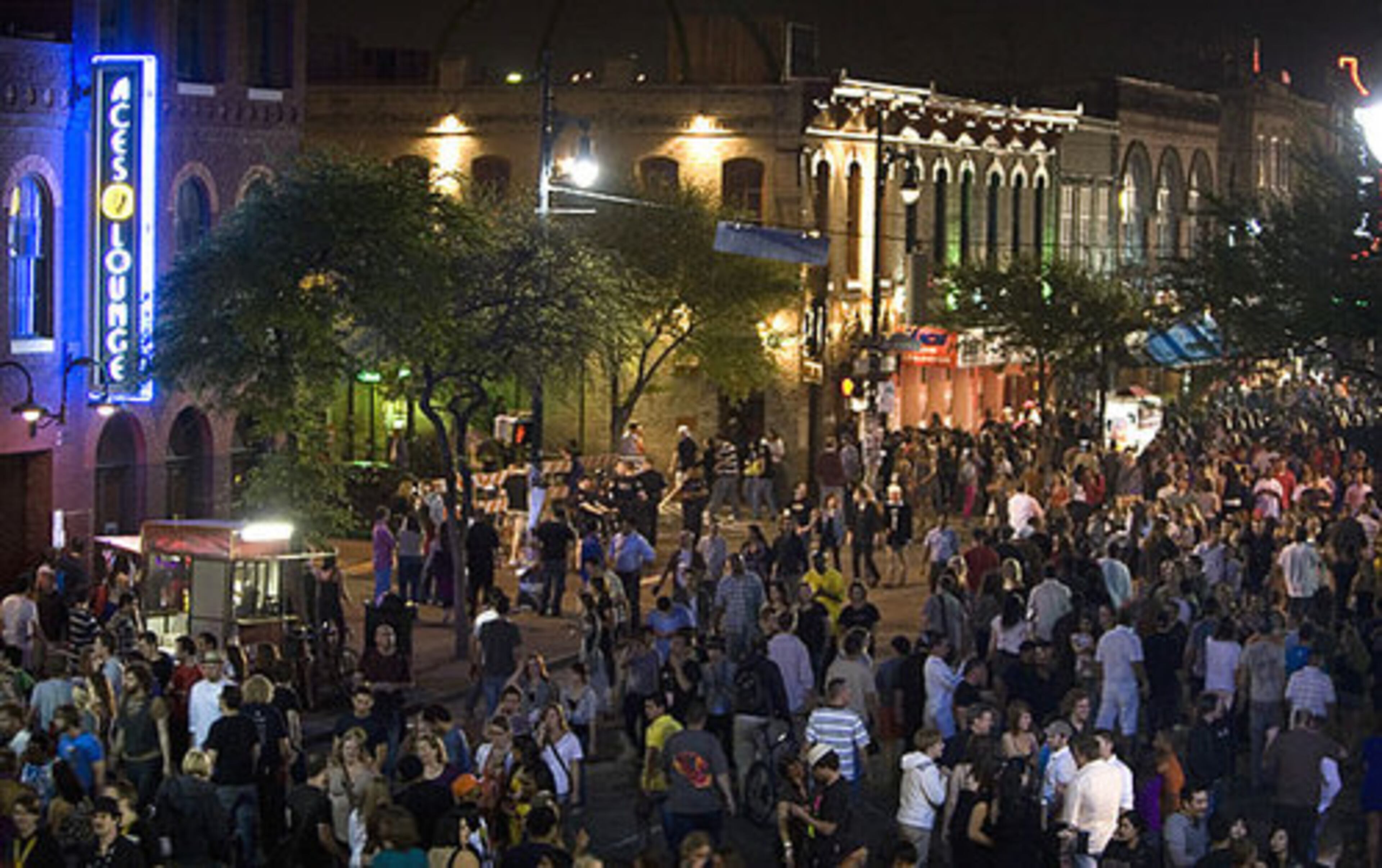 As South by Southwest winds down on Saturday, Sixth Street remains packed with music fans.
