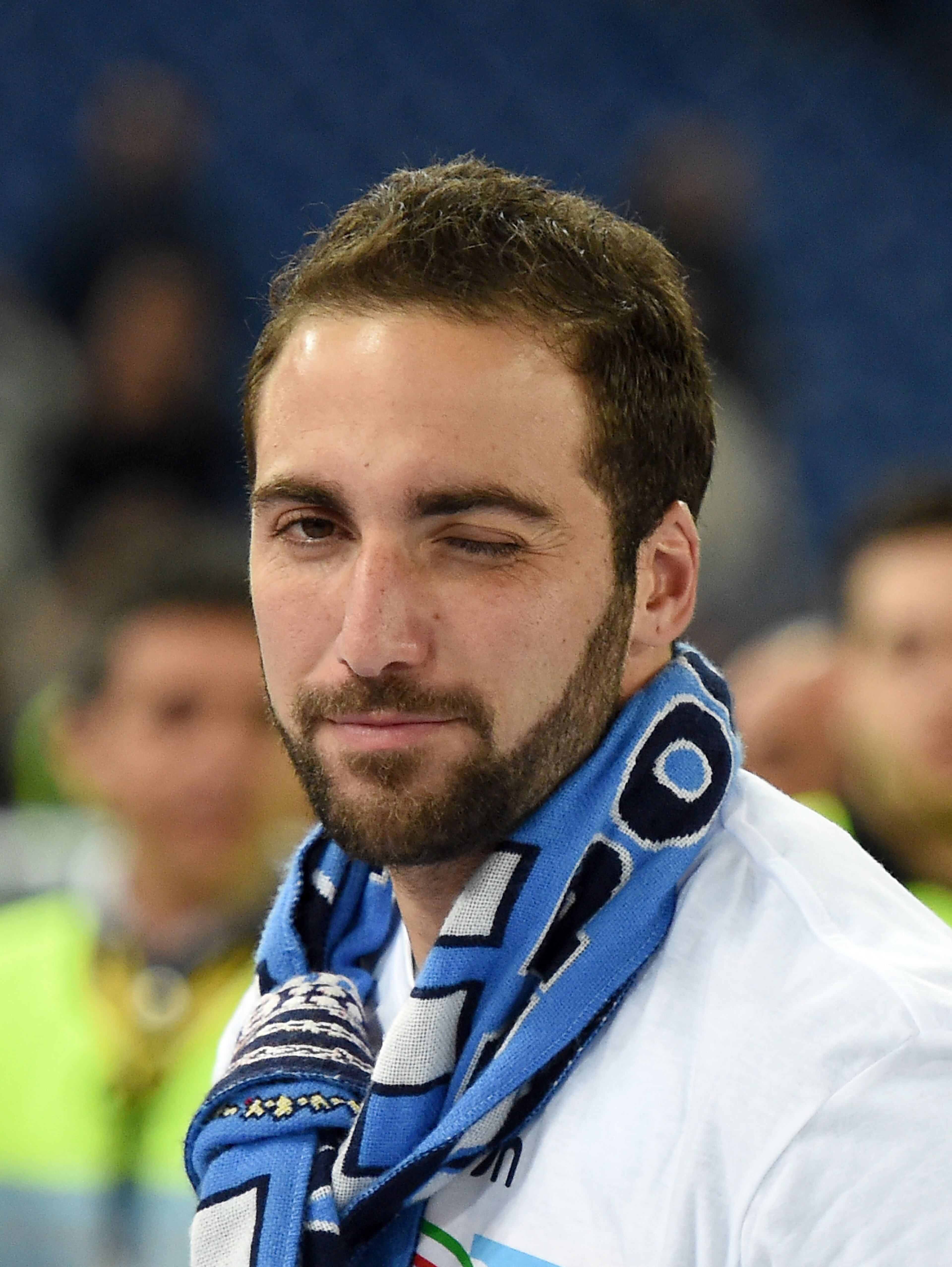ROME, ITALY - MAY 03: Gonzalo Higuain of Napoli celebrates the victory of the TIM Cup after the TIM Cup final match between ACF Fiorentina and SSC Napoli at Olimpico Stadium on May 3, 2014 in Rome, Italy. (Photo by Giuseppe Bellini/Getty Images)