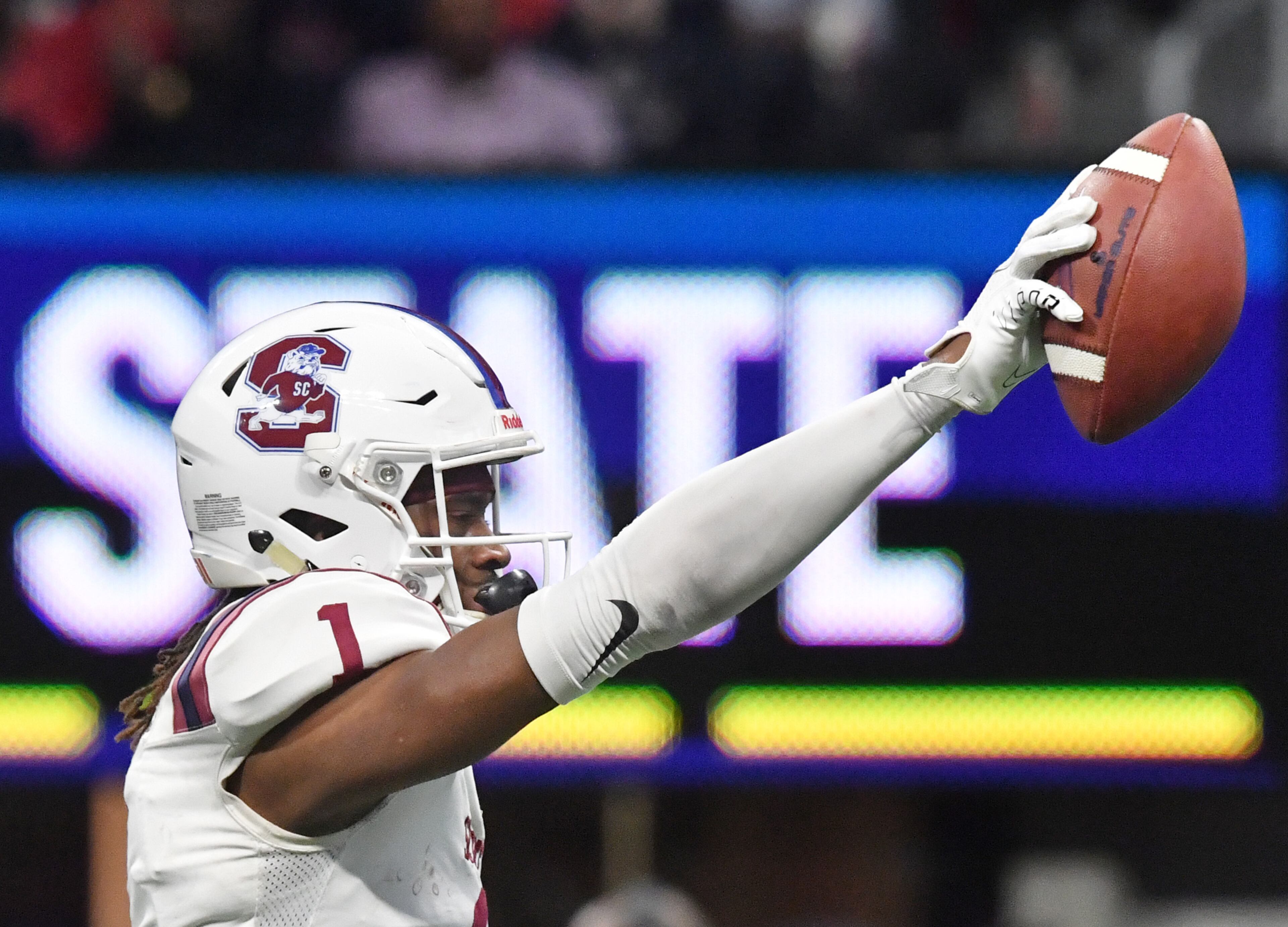 South Carolina State's wide receiver Shaquan Davis (1) celebrates after scoring a touchdown during the second half of the 2021 Cricket Celebration Bowl at Mercedes-Benz Stadium in Atlanta on Saturday, December 18, 2021. South Carolina State won 31-10 over Jackson State. (Hyosub Shin / Hyosub.Shin@ajc.com)