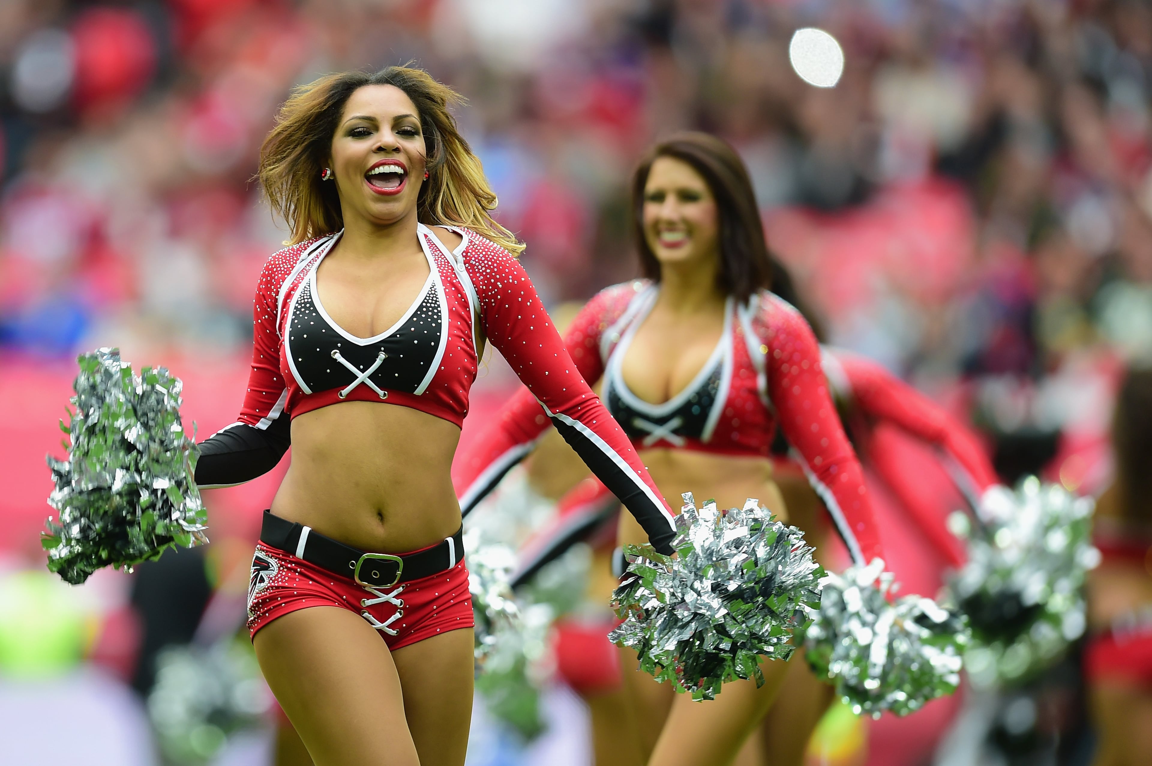 The cheerleaders perform during the NFL match between Detroit Lions and Atlanta Falcons at Wembley Stadium on October 26, 2014 in London, England. (Photo by Jamie McDonald/Getty Images)