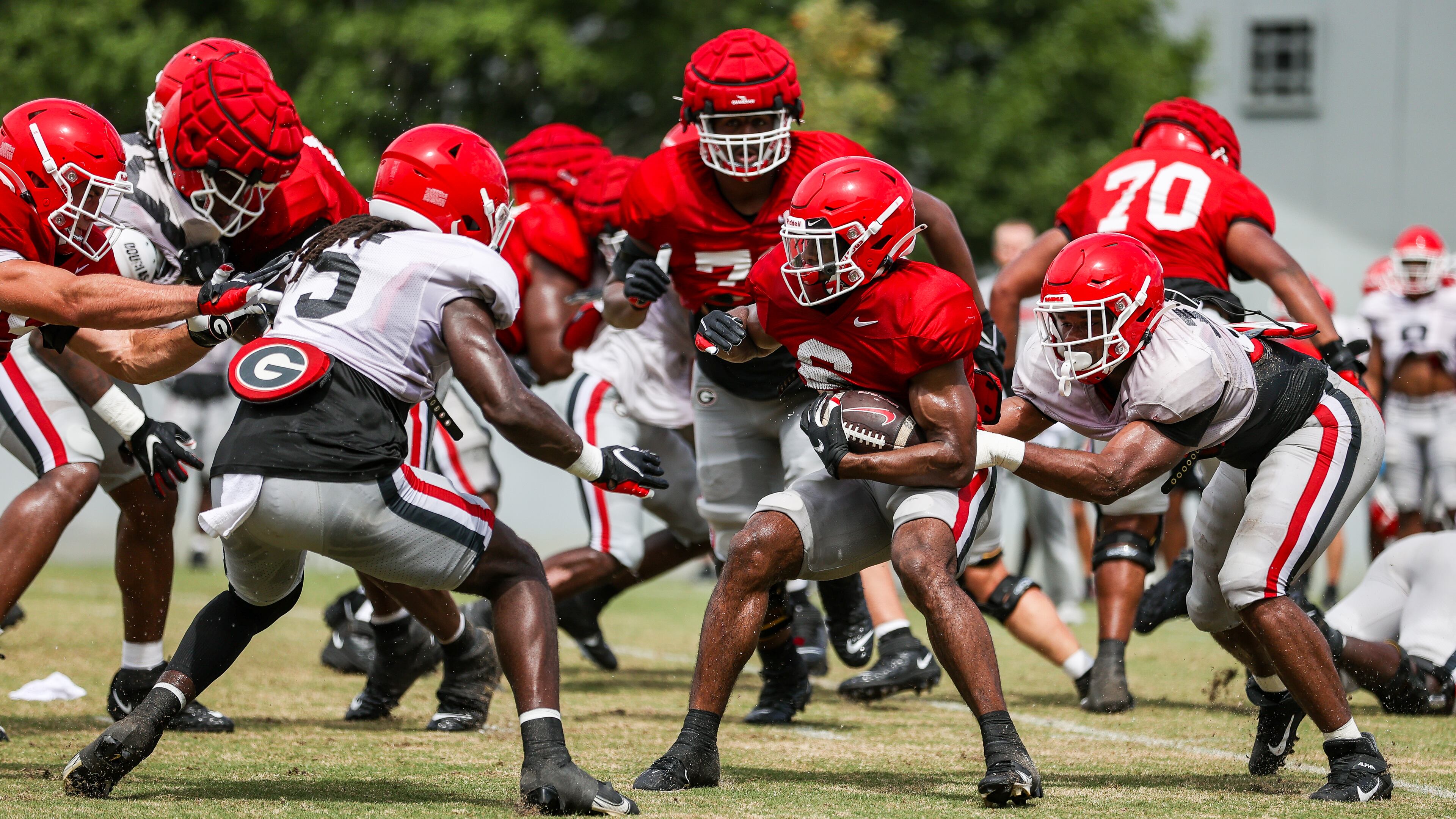 Georgia running back Kenny McIntosh (6) during Georgia’s practice session in Athens, Ga., on Tuesday, Aug. 9, 2022. (Photo by Tony Walsh)