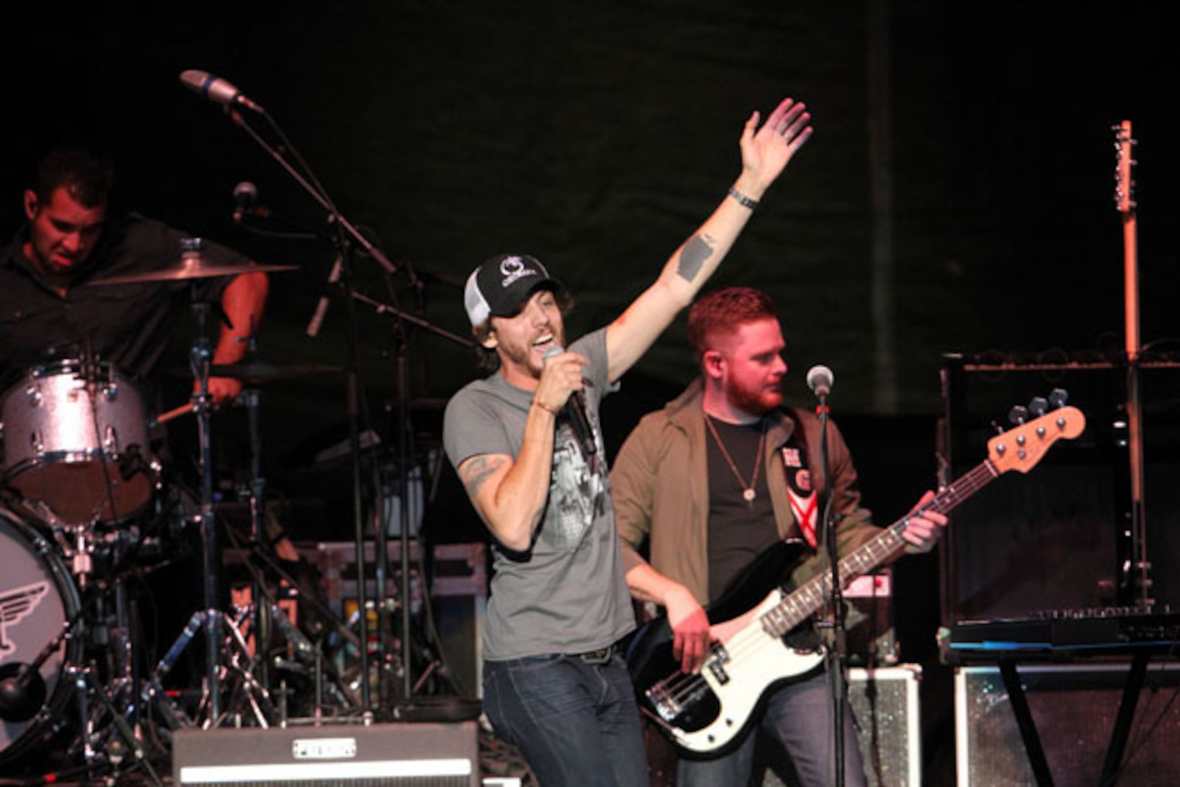 #22 of #25. PLEASE KEEP IN SEQUENTIAL ORDER FOR THE CONTINUITY OF THE GALLERY.
-- Chris Janson gets the crowd on their feet.
The Annual Kicks 101.5 Country Fair took place on Saturday, October 8, 2016, at Verizon Amphitheatre at Encore Park in Alpharetta. This year's concert featured Lady Antebellum, Jennifer Nettles and Chris Janson, all with ties to Georgia.
Robb Cohen Photography & Video /www.RobbsPhotos.com
