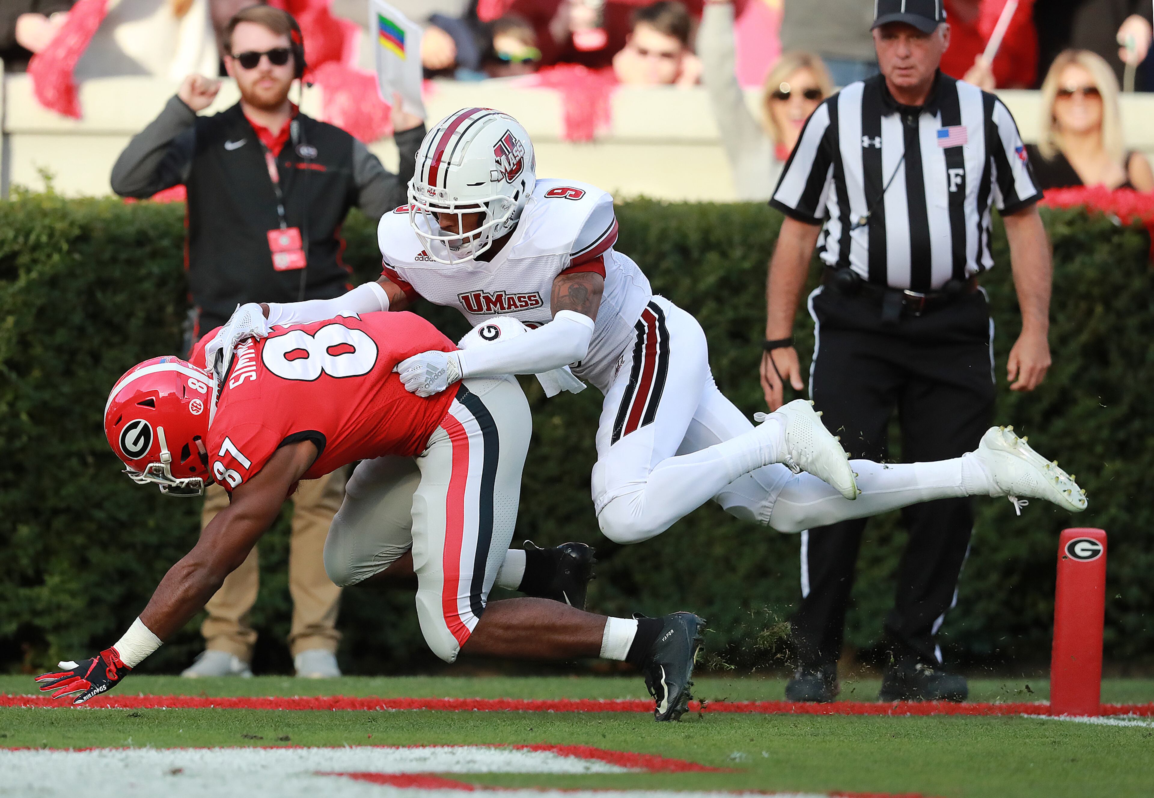Nov 17, 2018 Athens: Georgia wide receiver Tyler Simmons gets past Massachusetts cornerback Isaiah Rodgers for a touchdown and a 7-0 lead during the first quarter in a NCAA college football game on Saturday, Nov. 17, 2018, in Athens. Curtis Compton/ccompton@ajc.com