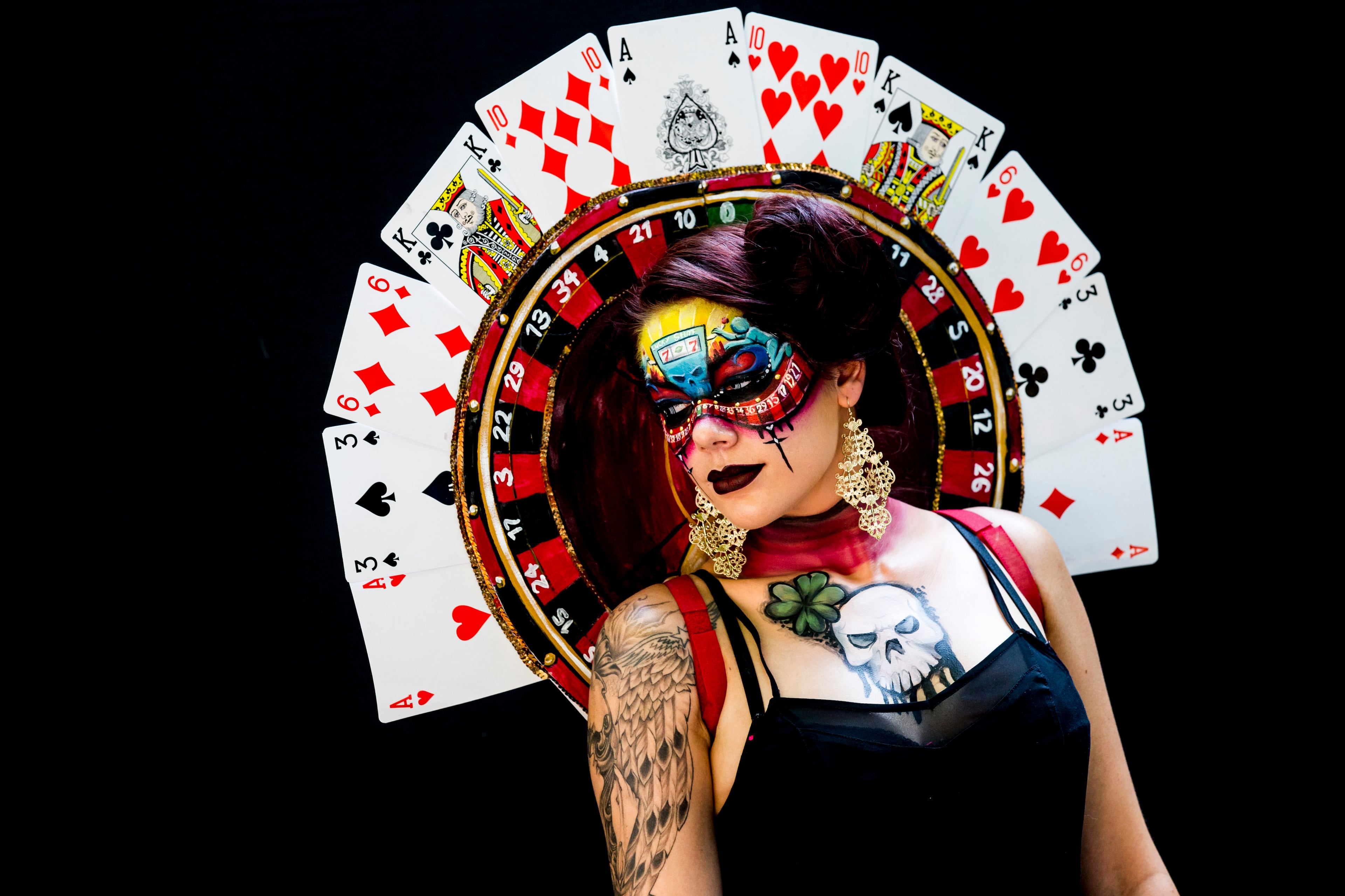 POERTSCHACH AM WOERTHERSEE, AUSTRIA - JULY 04: A model poses for a picture during the World Bodypainting Festival 2015 on July 4, 2015 in Poertschach am Woerthersee, Austria. (Photo by Jan Hetfleisch/Getty Images)