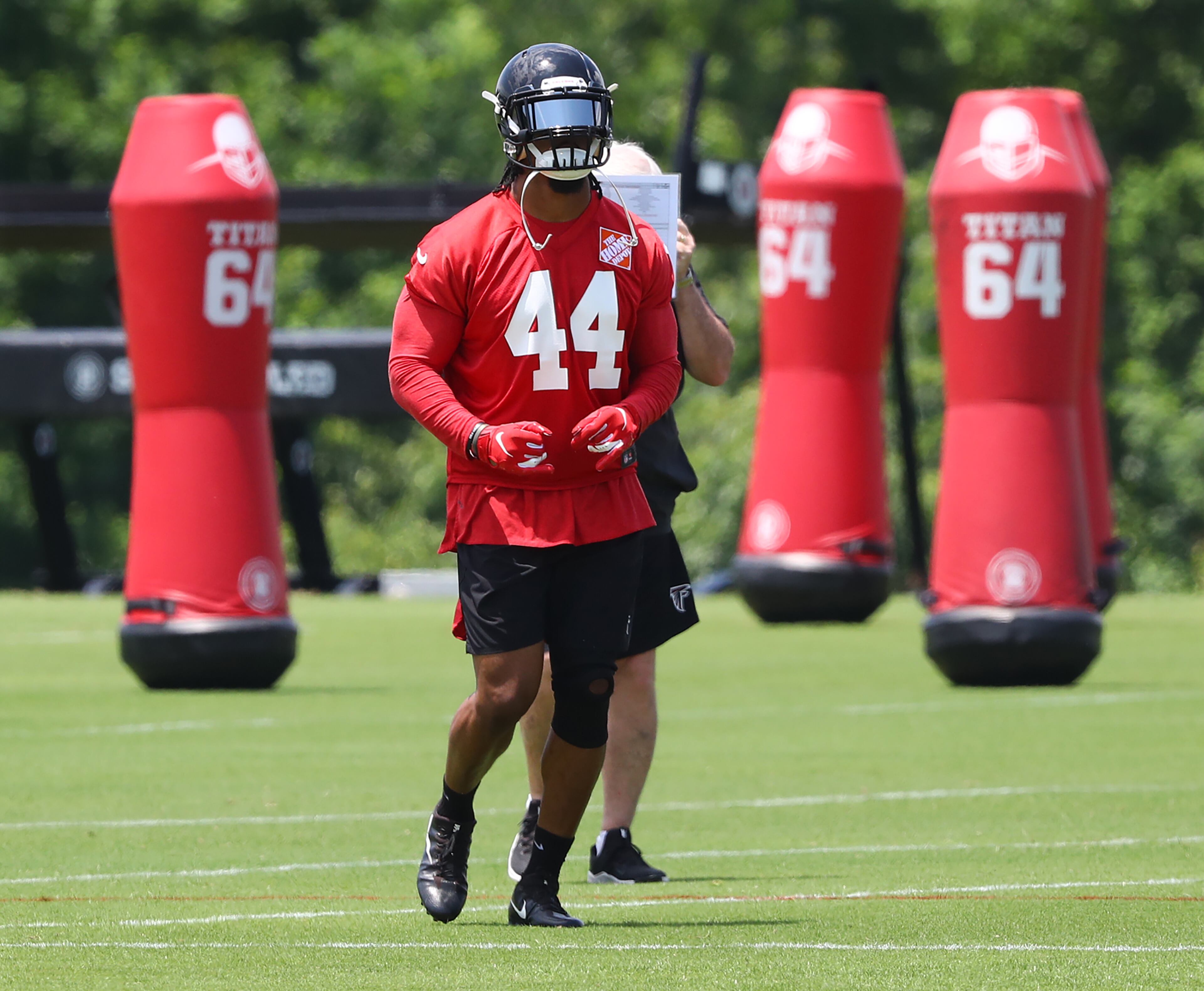 Vic Beasley Jr. participated in on-field activities Tuesday. (Curtis Compton/ccompton@ajc.com)