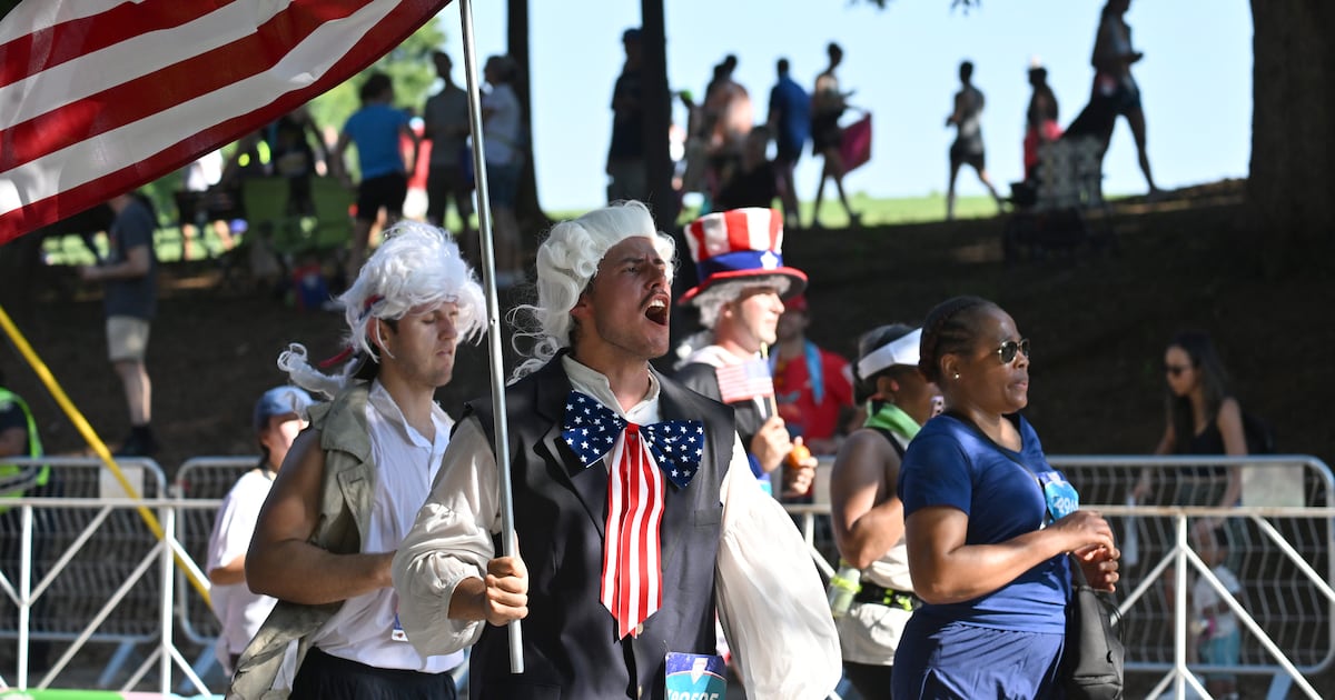 Peachtree Road Race updates: Press play