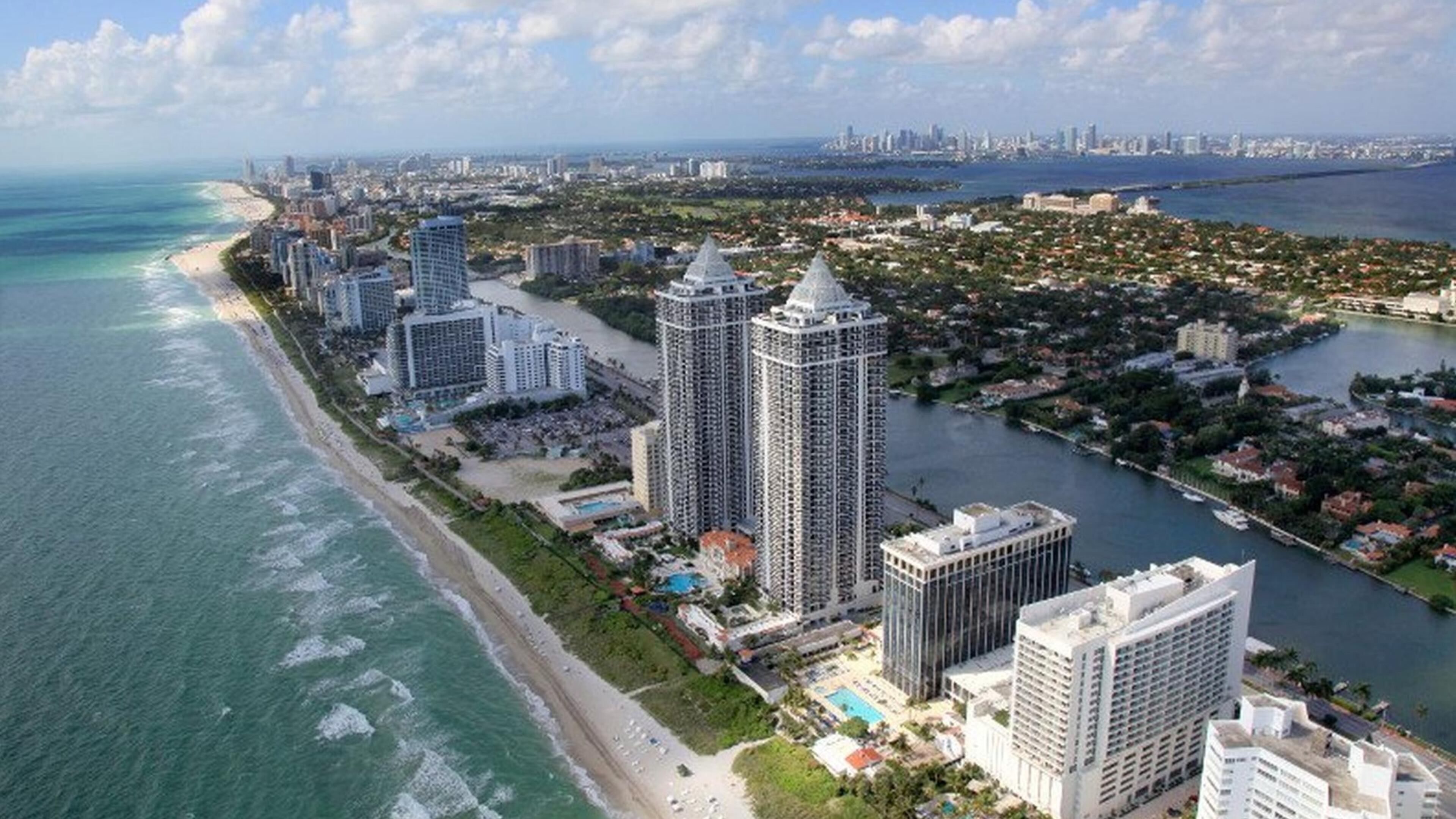 Spanning north of 23rd Street to 63rd Street, the Mid-Beach area is the next hot spot of Miami Beach, thanks in large part to the Faena District. CONTRIBUTED BY GREATER MIAMI CONVENTION & VISITORS BUREAU