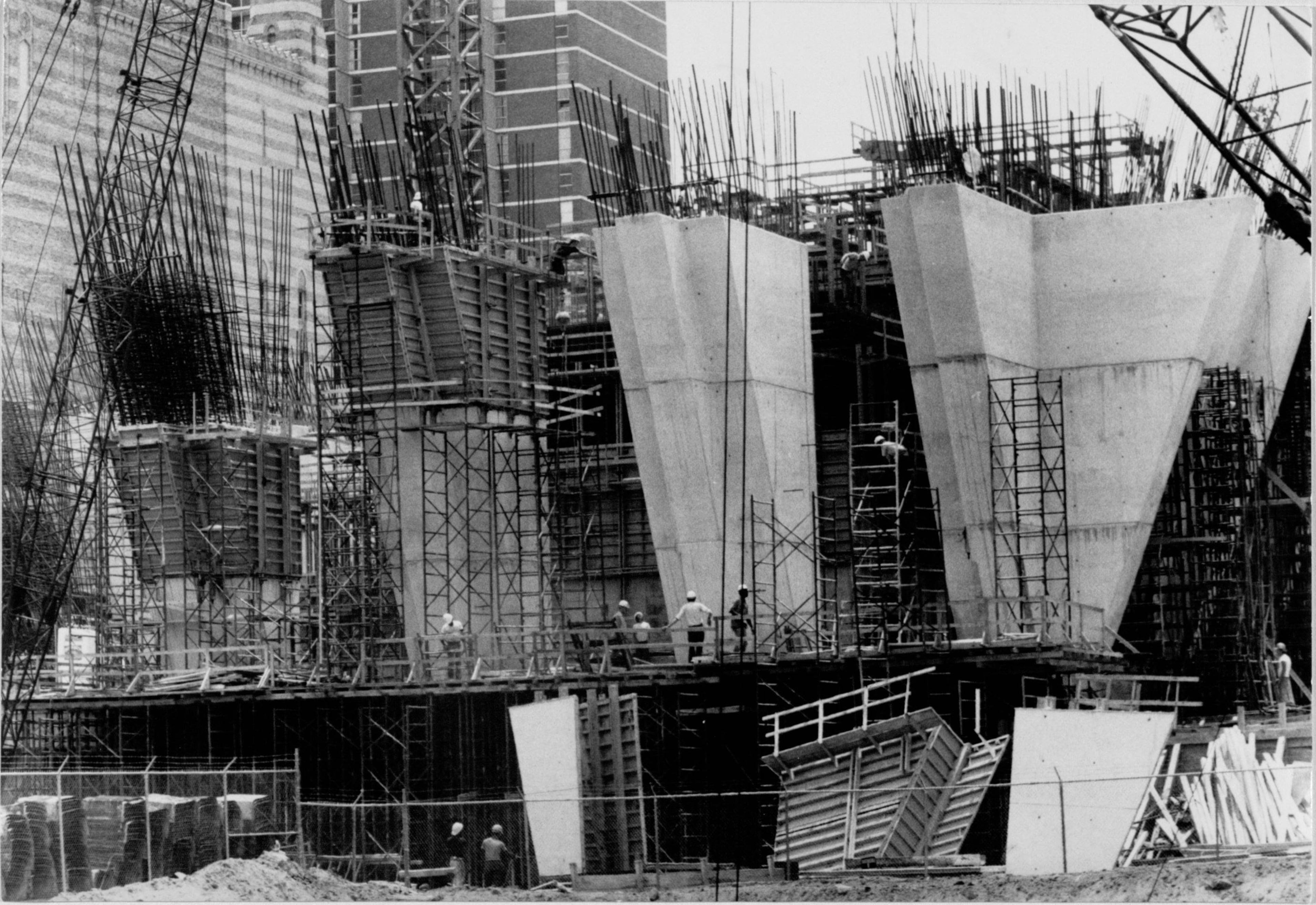 Construction of the building known as the BellSouth Center or Southern Bell Center (and now At&T Midtown Center, August 7, 1978.