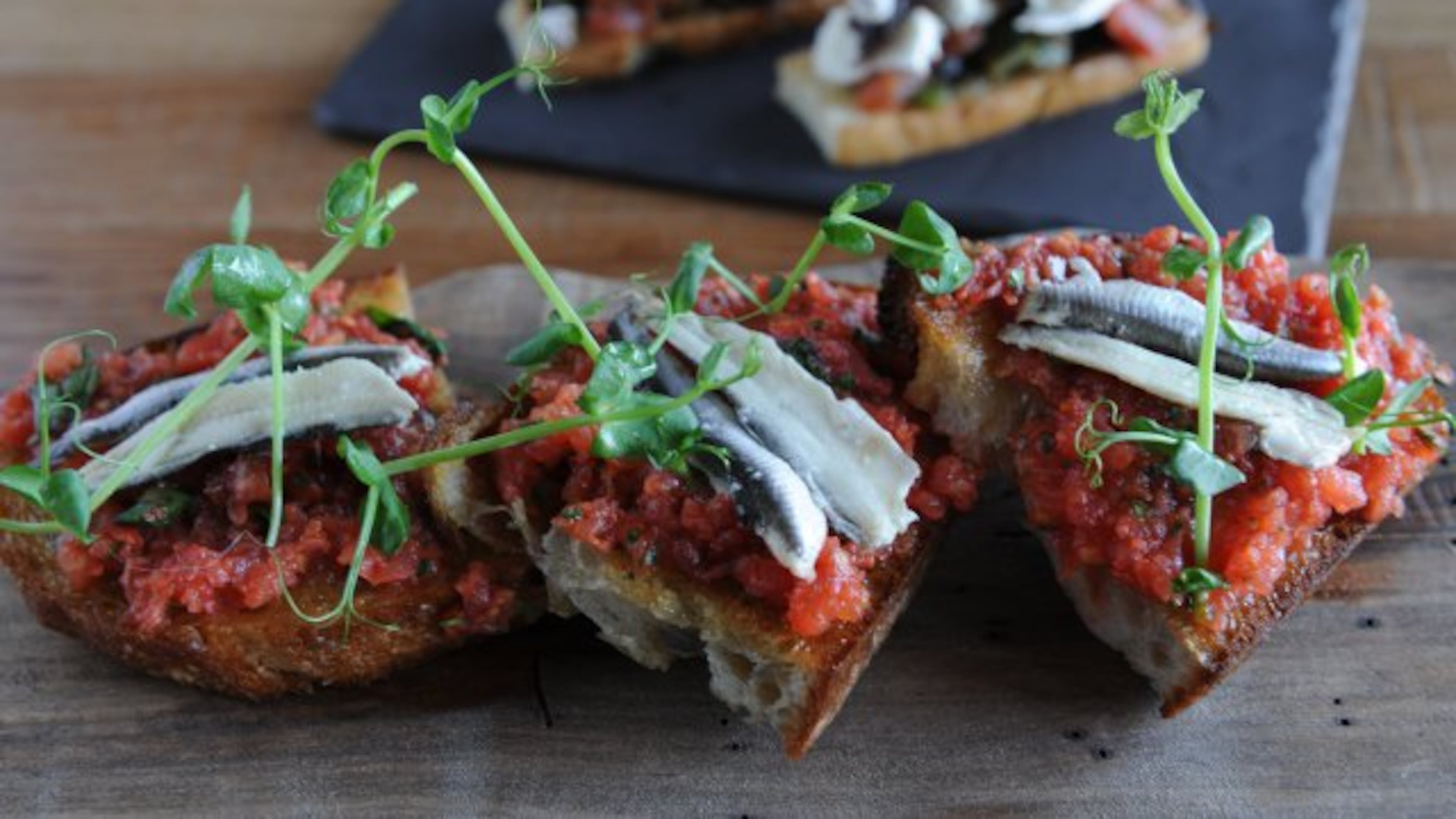 Pan con tomato at Cooks & Soldiers. Credit: Becky Stein.