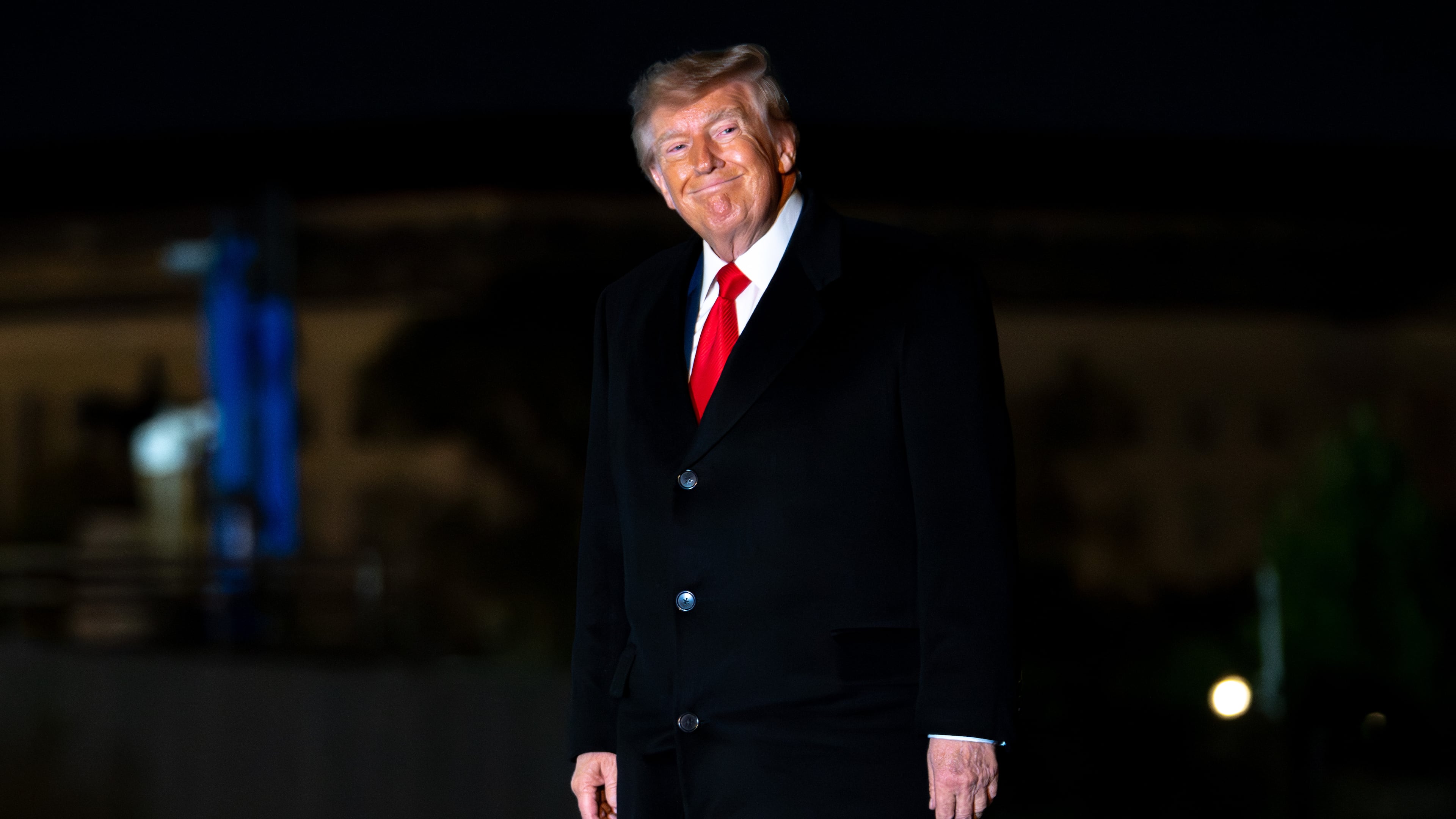 President Donald Trump returns to the White House following a trip to Clarksville, Tenn., on the South Lawn of the White House, Saturday, Oct. 10, 2026, in Washington. (AP Photo/Nathan Howard)
