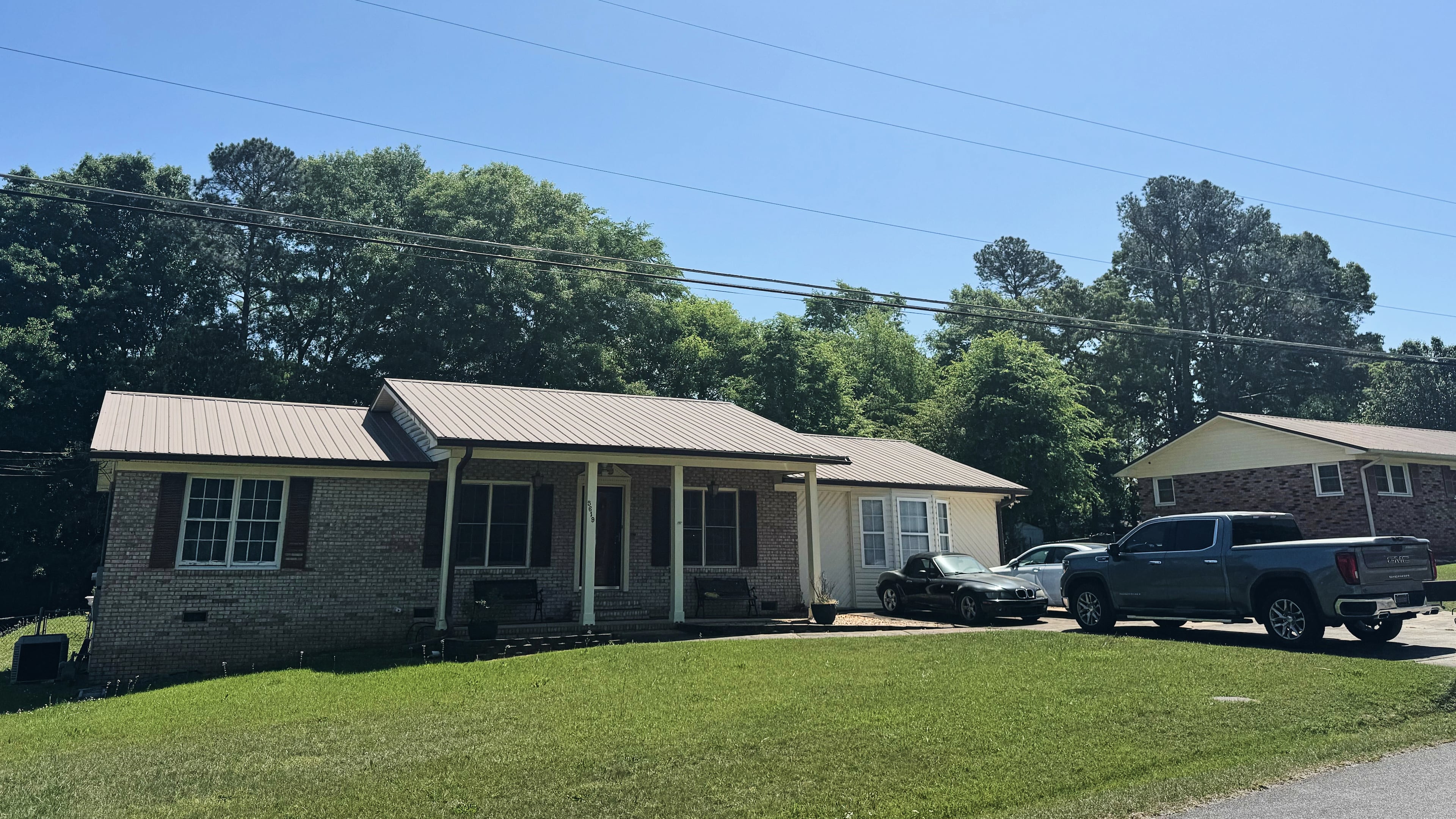 The Anniston, Ala., home where Marie Therese Ross, 85, who has returned to France after being held in U.S. immigration custody, had lived with her late husband, U.S. military veteran William Ross, on Friday, April 17, 2026. (AP Photo/Safiyah Riddle)