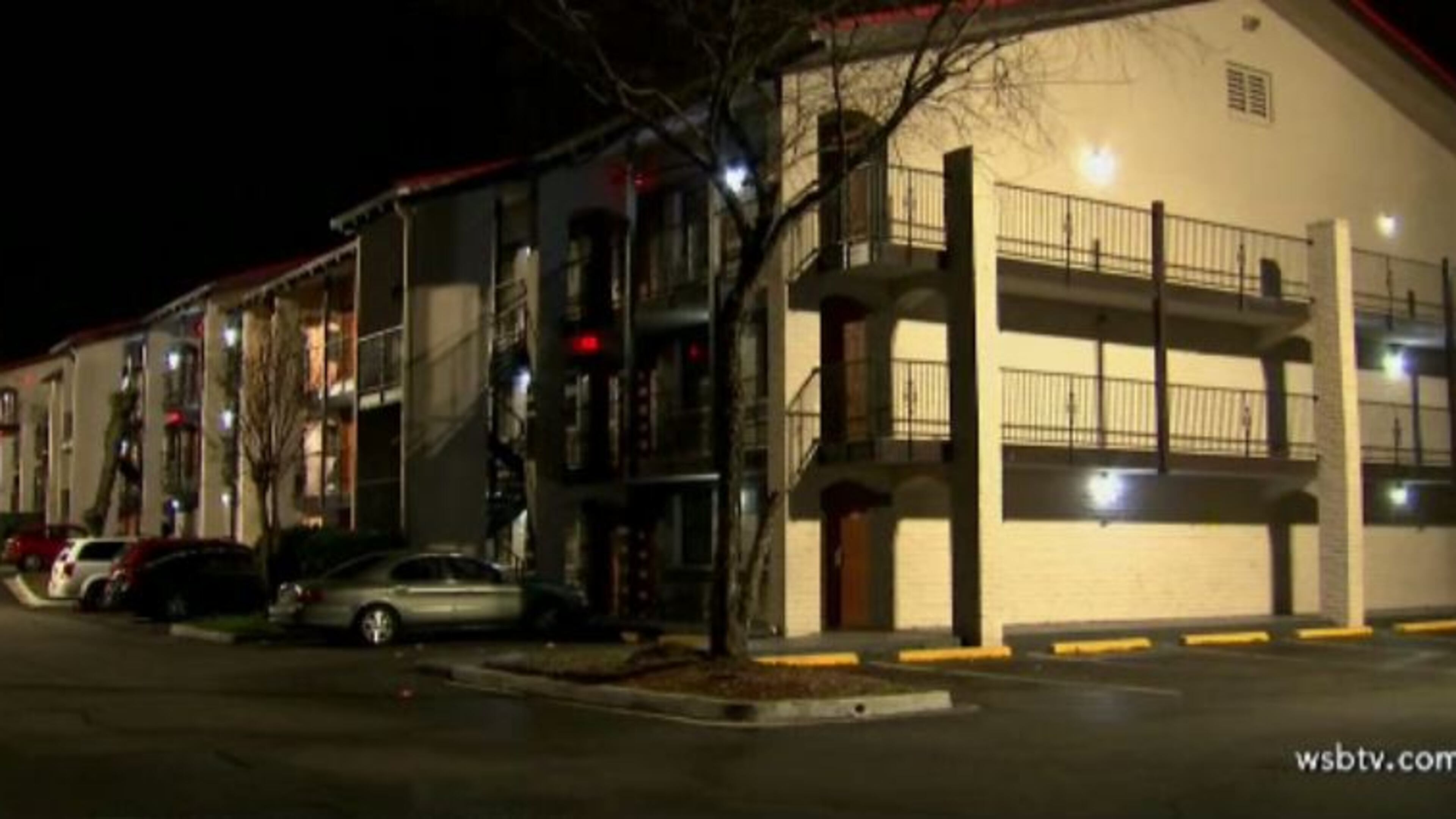 Both the victim and suspect were shot inside the same room at the Stone Mountain Inn and Suites, according to DeKalb County police.