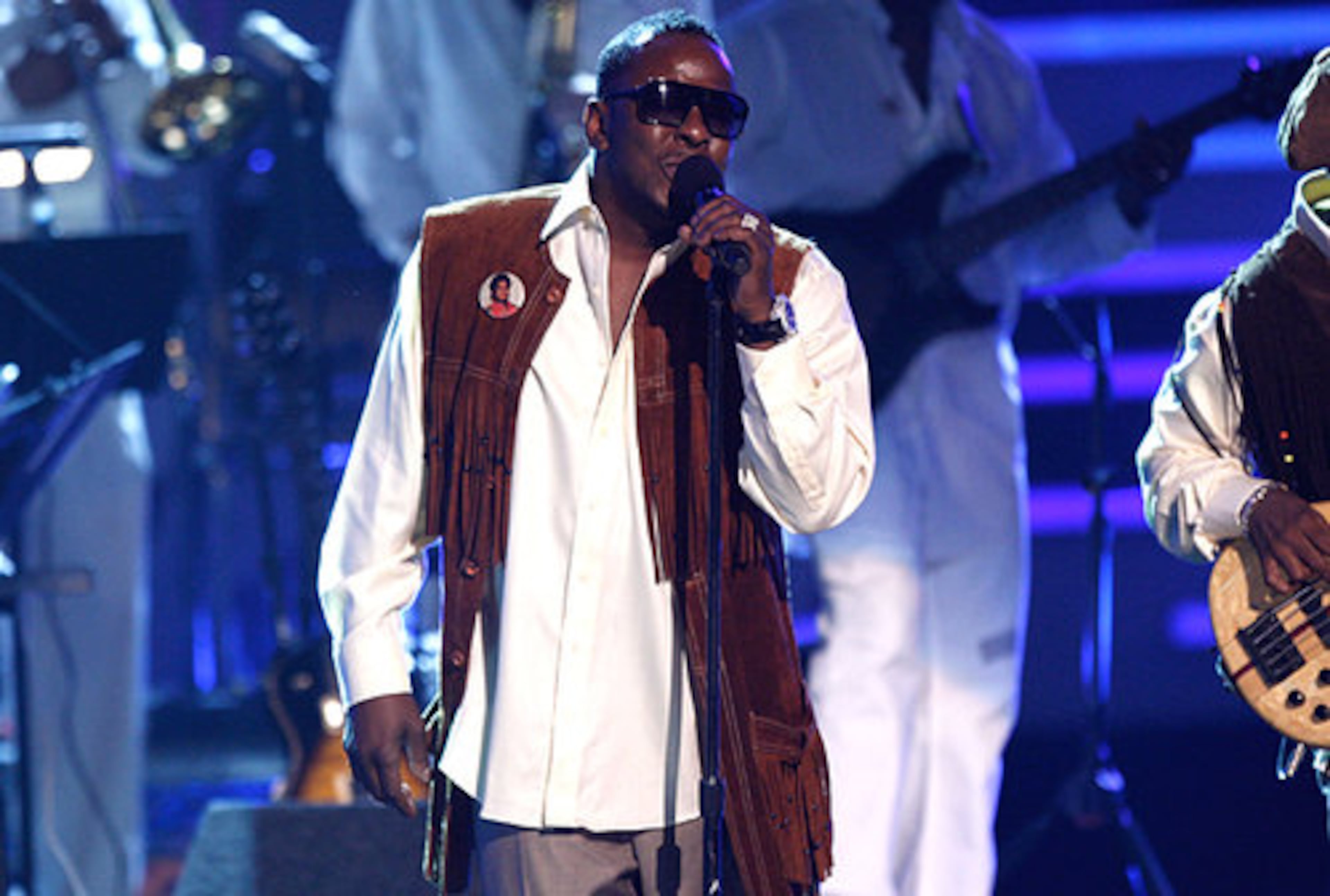 Singer Bobby Brown and members of the music group New Edition pay tribute to Michael Jackson onstage.