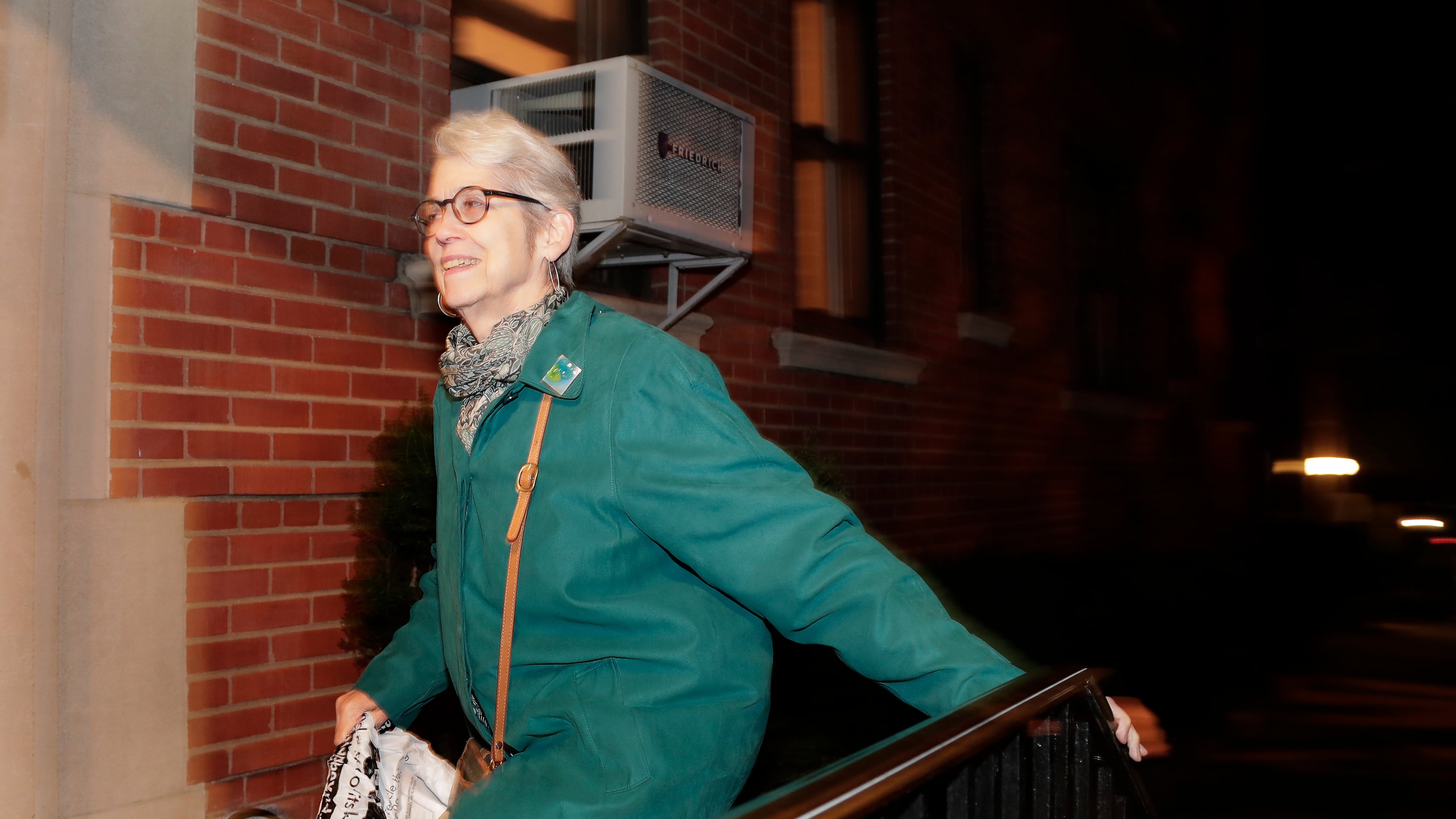 Jessica Leeds arrives at her apartment building, Wednesday, Oct. 12, 2016, in New York. Leeds was one of two women who told the New York Times that Republican presidential candidate Donald Trump touched her inappropriately. (AP Photo/Julie Jacobson)