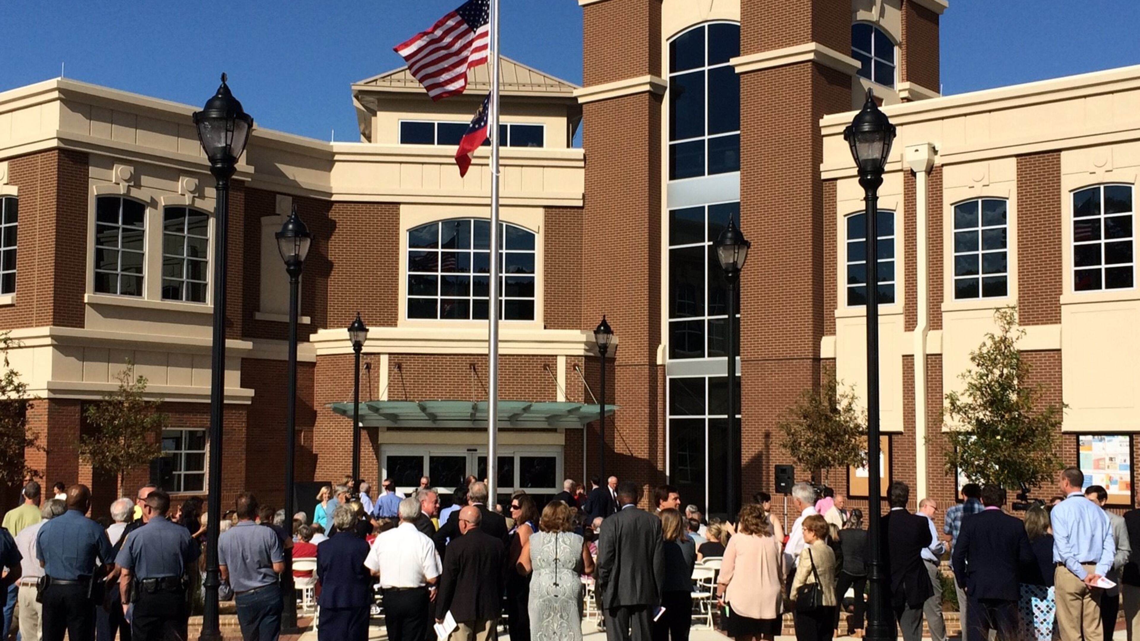 Lilburn dedicated its new City Hall and library Tuesday.