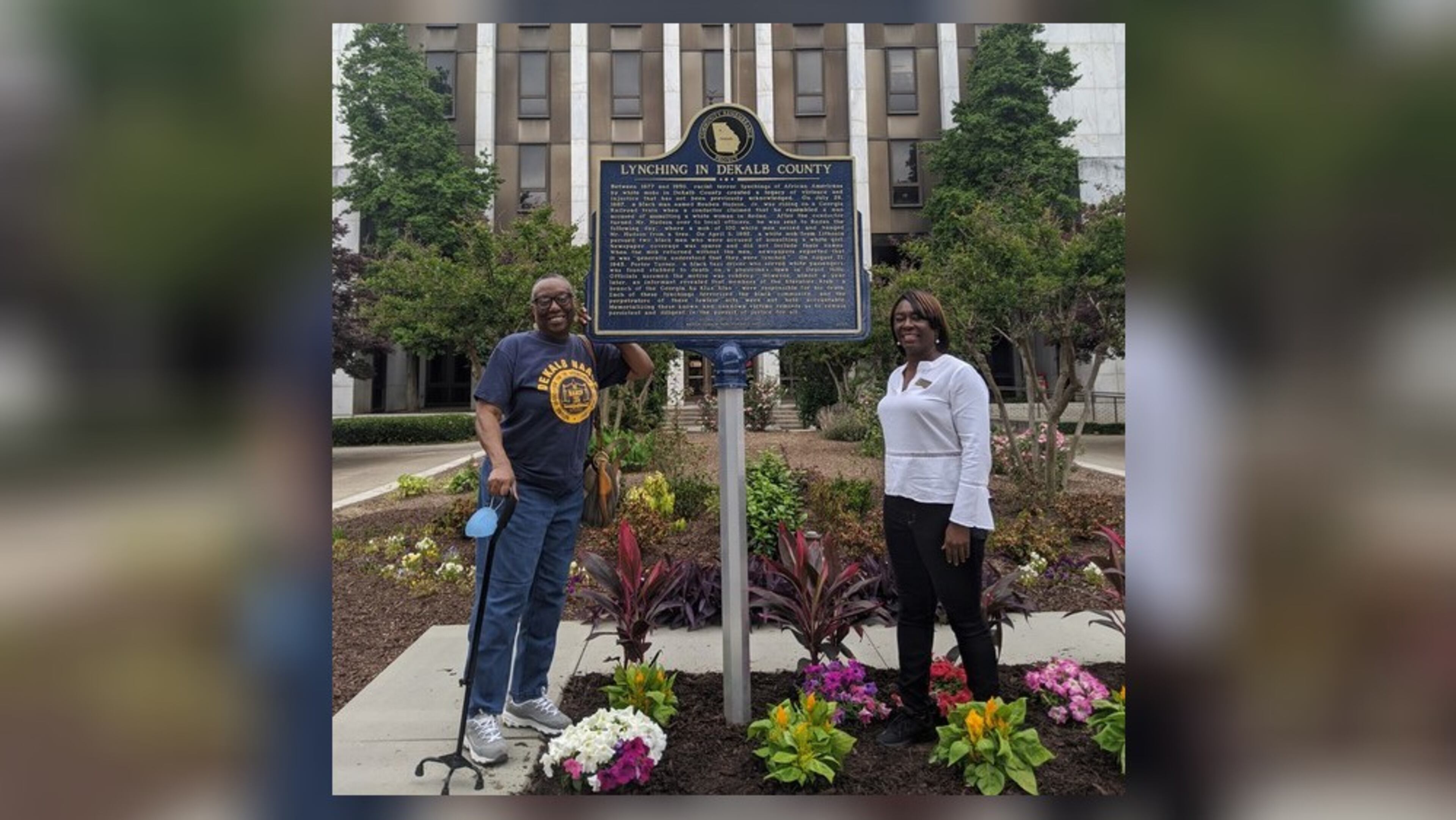 A marker in memory of DeKalb County lynching victims was installed in May 2020. The marker is outside the DeKalb County courthouse in Decatur.