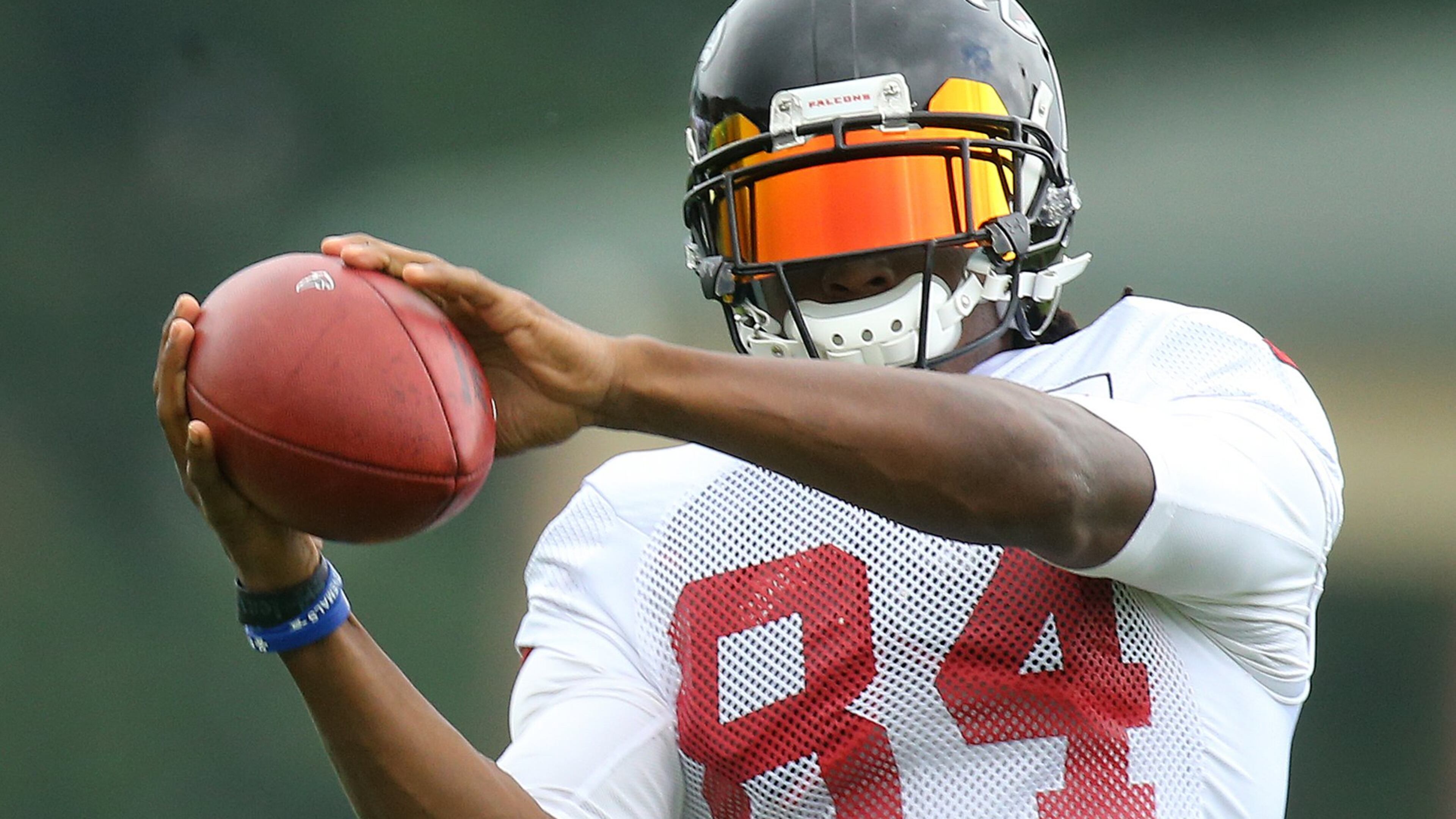 Falcons wide receiver Roddy White catches a pass during team practice. (Curtis Compton/ccompton@ajc.com)