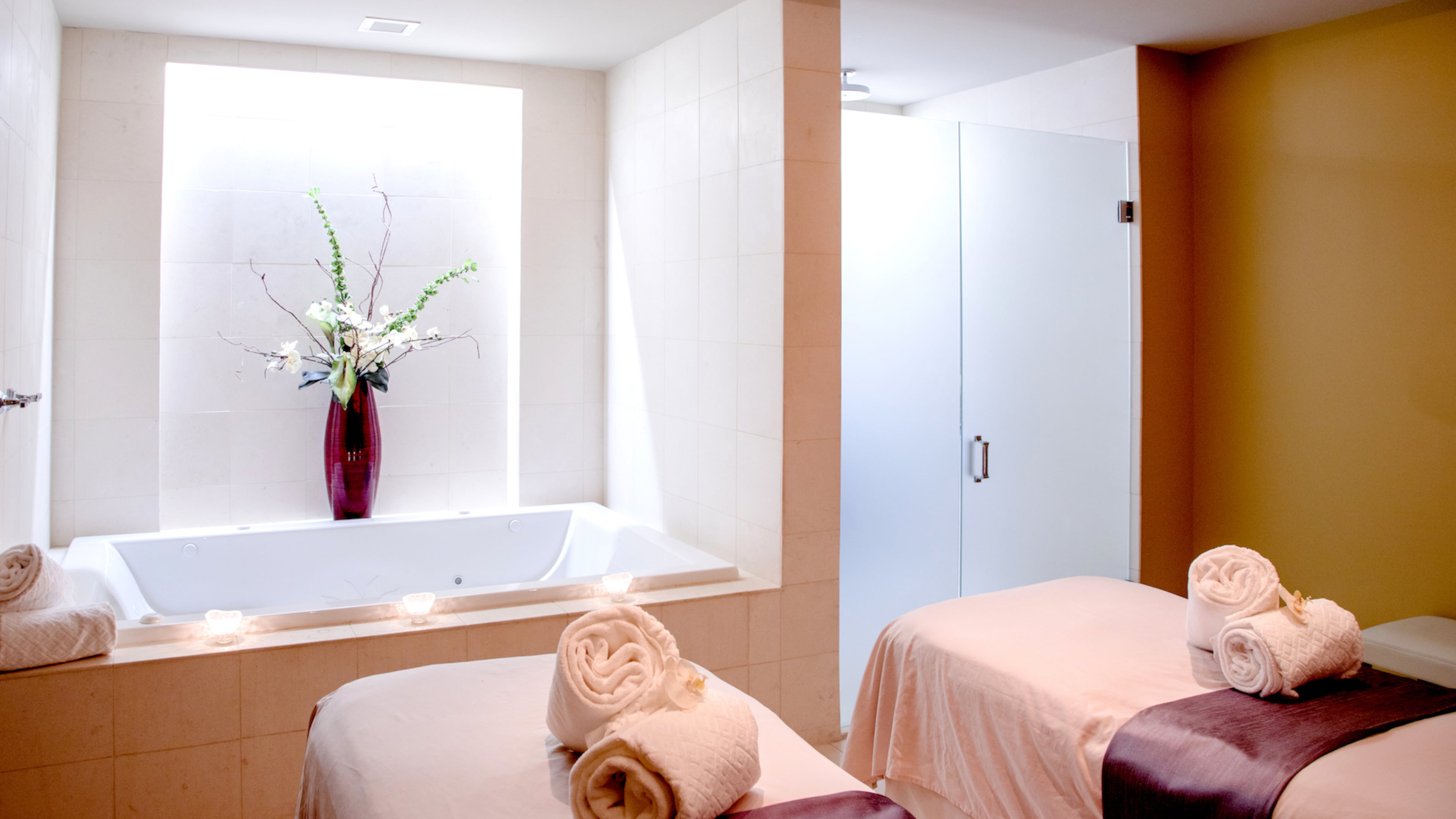 The just-for-two massage experience at the St. Regis Atlanta means you and your guest can enjoy bliss by way of a massage and sitting in a steam room.
Courtesy of Kate Blohm