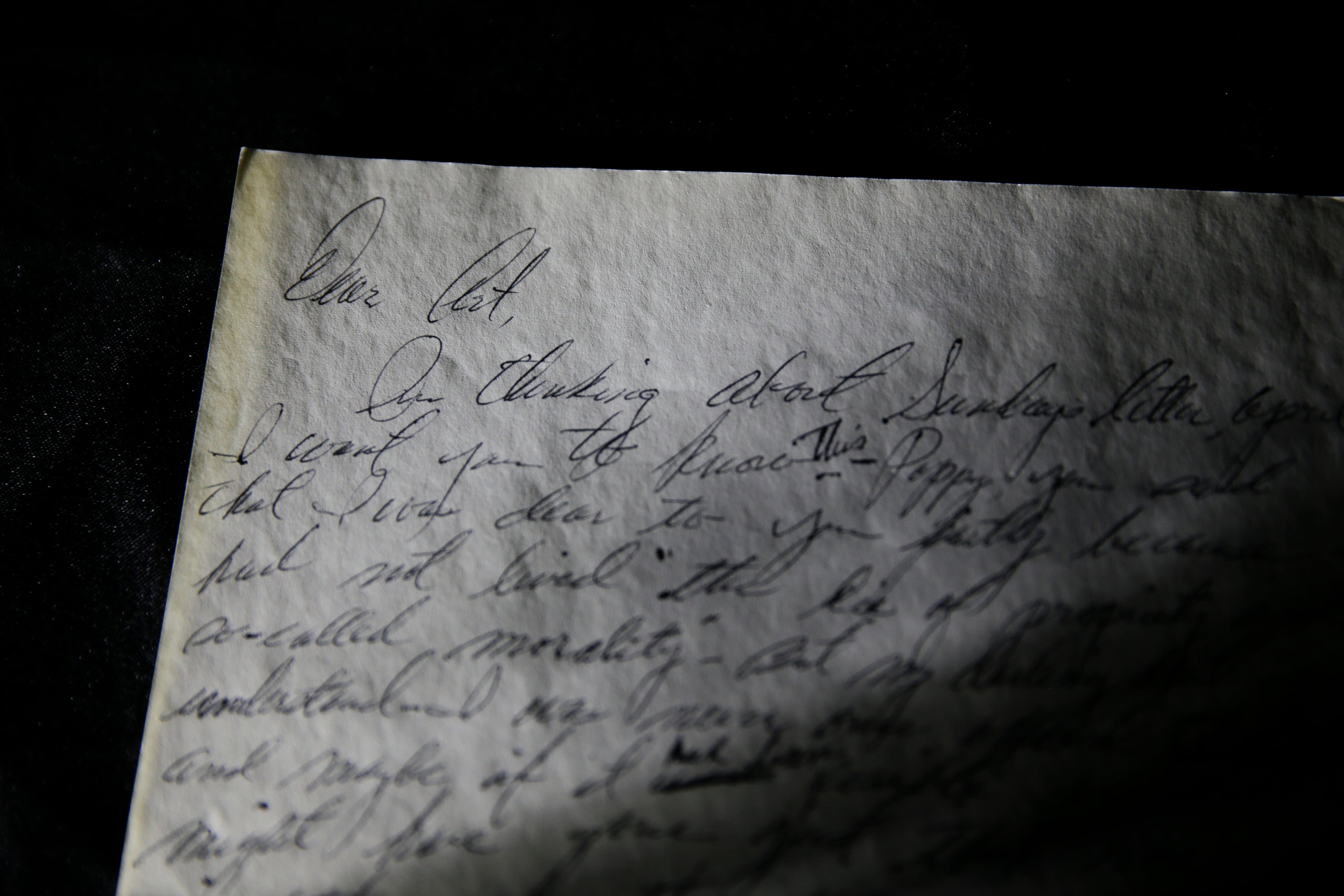 This Nov. 7, 2014, photo shows a single-page handwritten letter that is presumed to have never been sent from actress Marilyn Monroe to writer Arthur Miller on display at Julien's Auctions in Beverly Hills, Calif. The letter is among the 300 items that are part of "Marilyn Monroe's Lost Archives" that go up for bid at Julien's Auctions in Beverly Hills on Dec. 5-6, 2014. (AP Photo/Jae C. Hong)