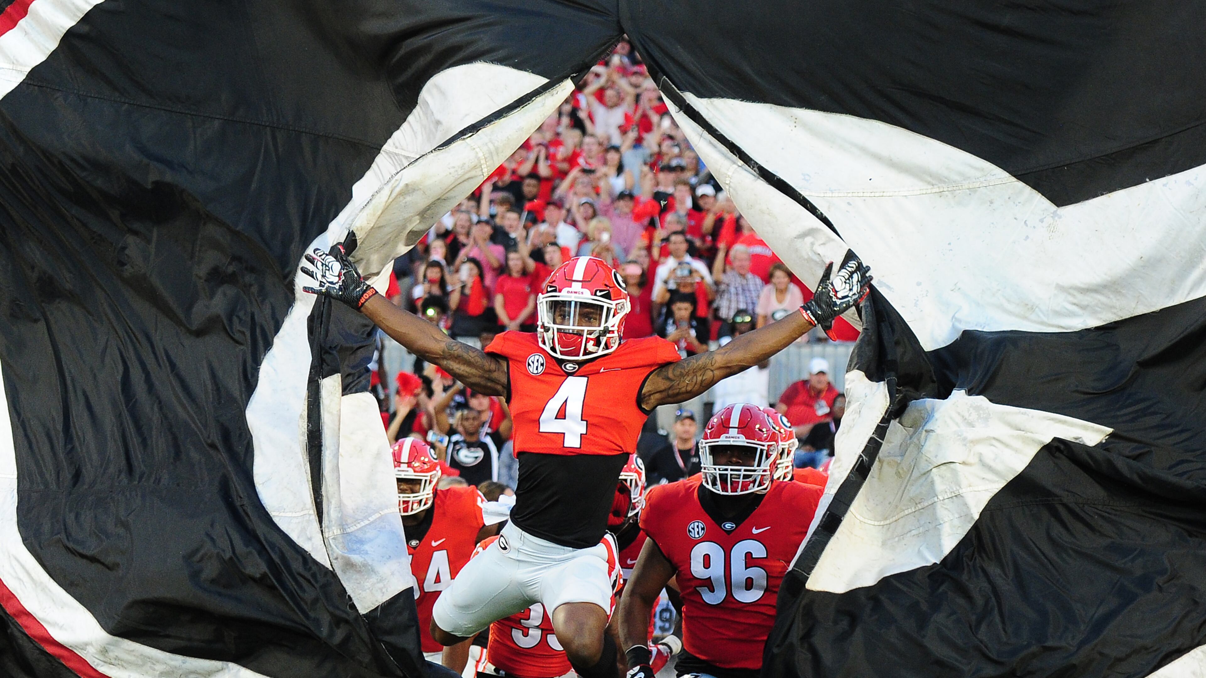 Mecole Hardman #4 of the Georgia Bulldogs takes the field before the game against the Samford Bulldogs at Sanford Stadium on September 16, 2017 in Athens, Georgia. (Photo by Scott Cunningham/Getty Images)