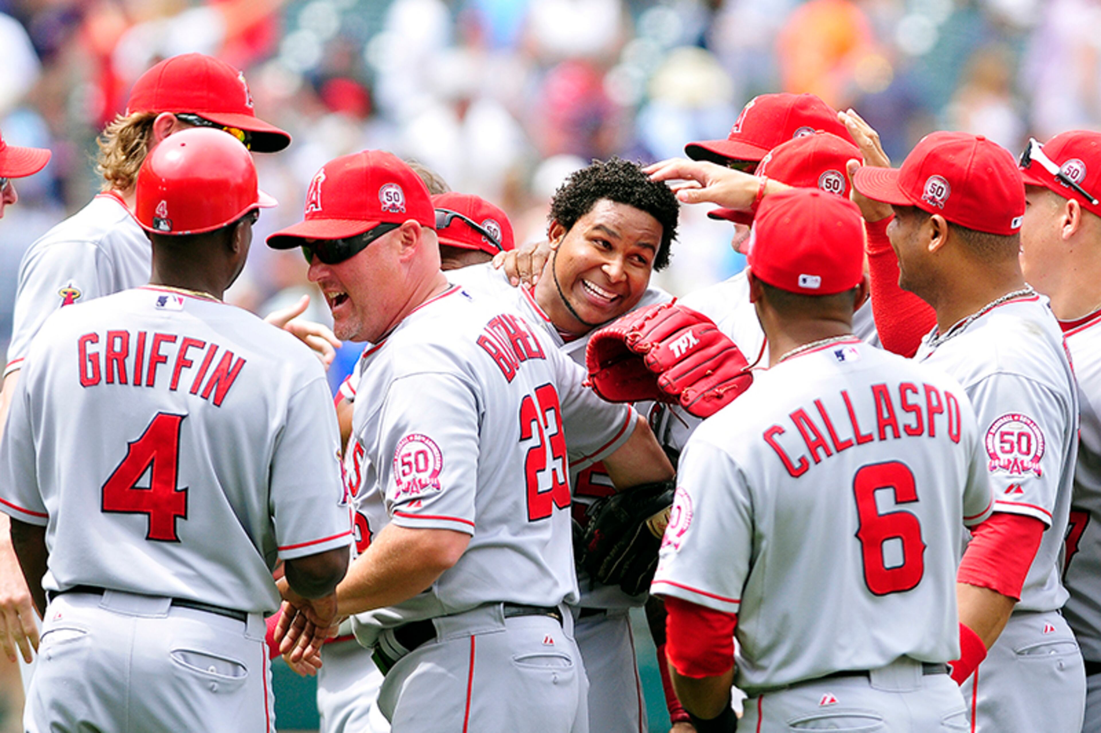 Ervin Santana pitched a no-hitter against the Cleveland Indians on July 27, 2011 - the Angels' first no-hitter since 1990. Santana struck out 10, allowed 1 unearned run and a walk in the 3-1 win.