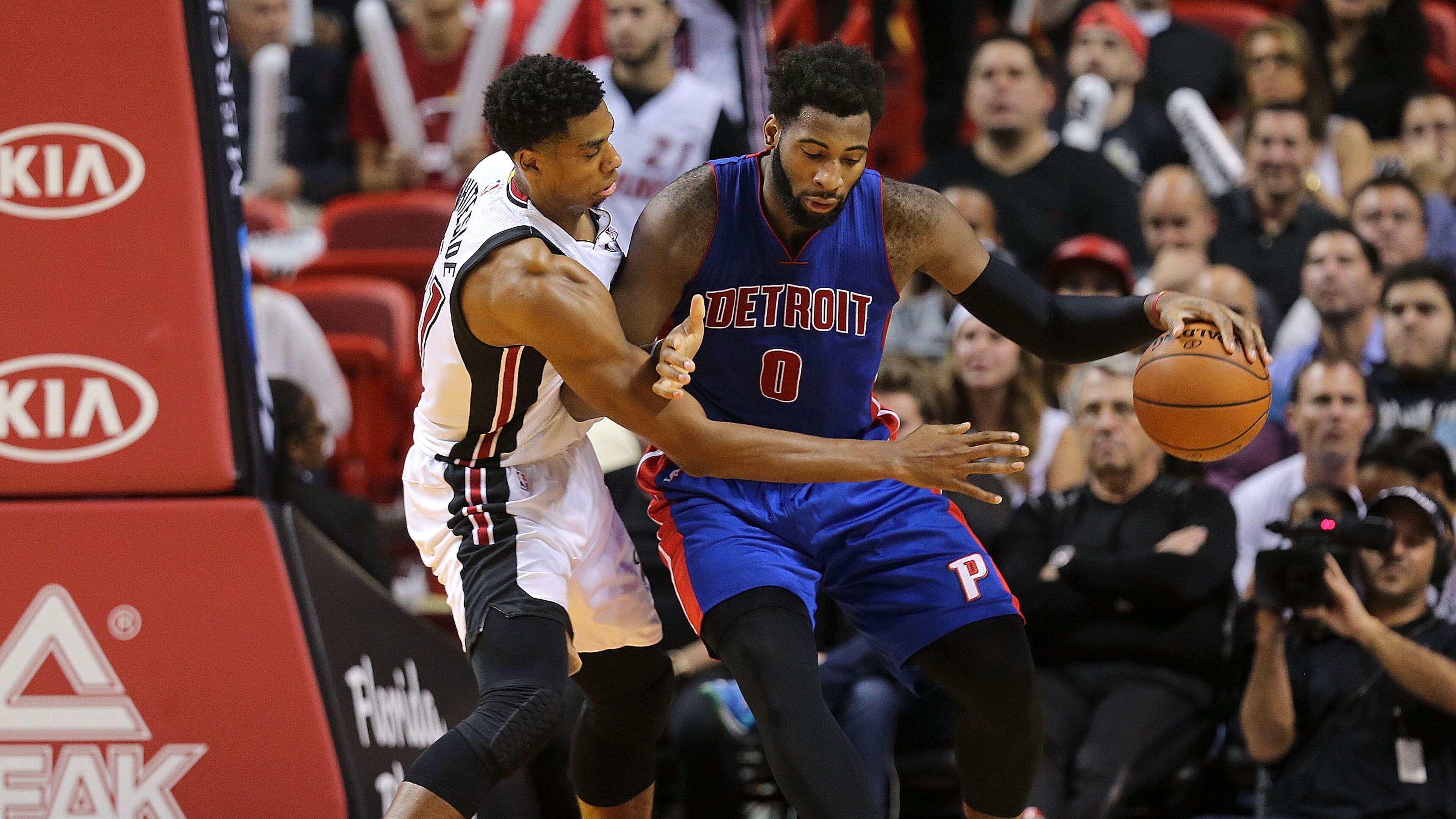 MIAMI, FL - DECEMBER 22: Andre Drummond #0 of the Detroit Pistons posts up Hassan Whiteside #21 of the Miami Heat during a game at American Airlines Arena on December 22, 2015 in Miami, Florida. NOTE TO USER: User expressly acknowledges and agrees that, by downloading and/or using this photograph, user is consenting to the terms and conditions of the Getty Images License Agreement. Mandatory copyright notice: (Photo by Mike Ehrmann/Getty Images)