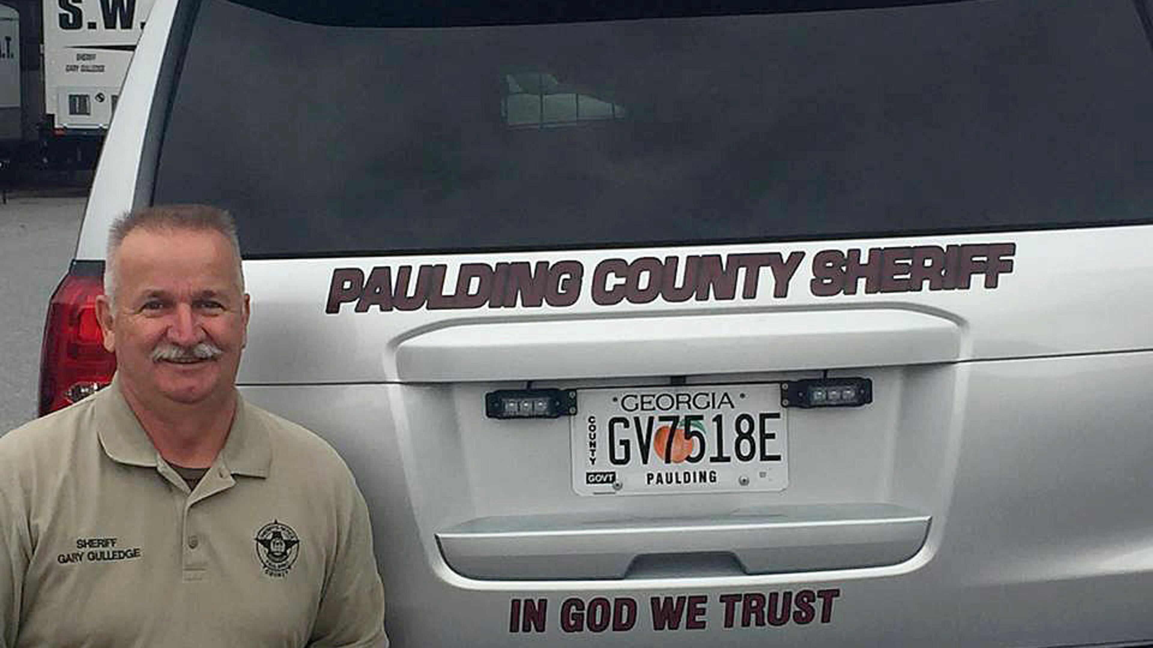 Paulding County Sheriff Gary Gulledge gave his deputies the option of adding “In God We Trust” stickers to their patrol cars. (Photo: Paulding County Sheriff’s Office)