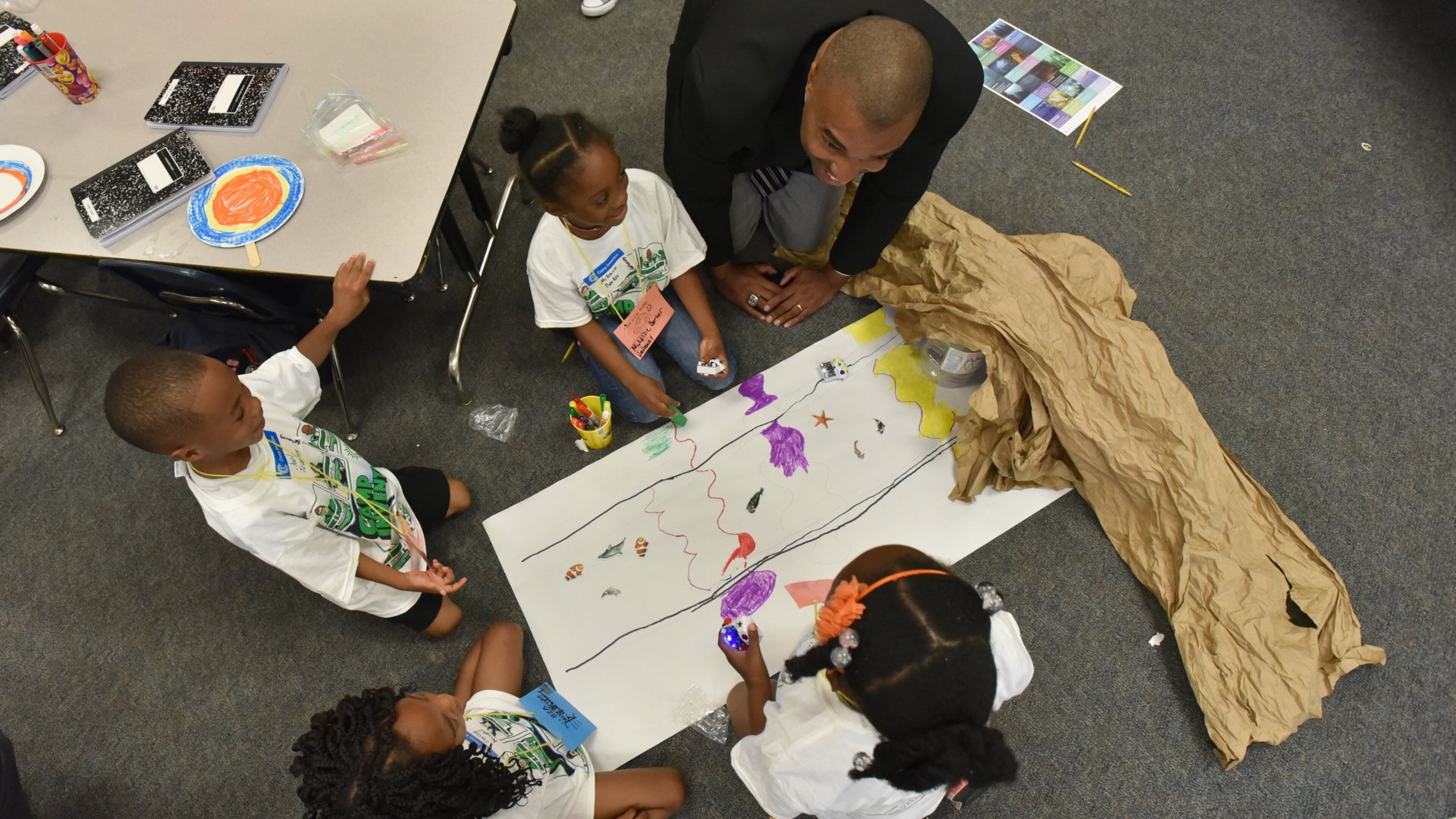 June 13, 2018 Jonesboro - Clayton Schools Superintendent Morcease J. Beasley visits students and staff at Camp Invention, a STEM summer camp, at Callaway Elementary School in Jonesboro on Wednesday, June 13, 2018. HYOSUB SHIN / HSHIN@AJC.COM