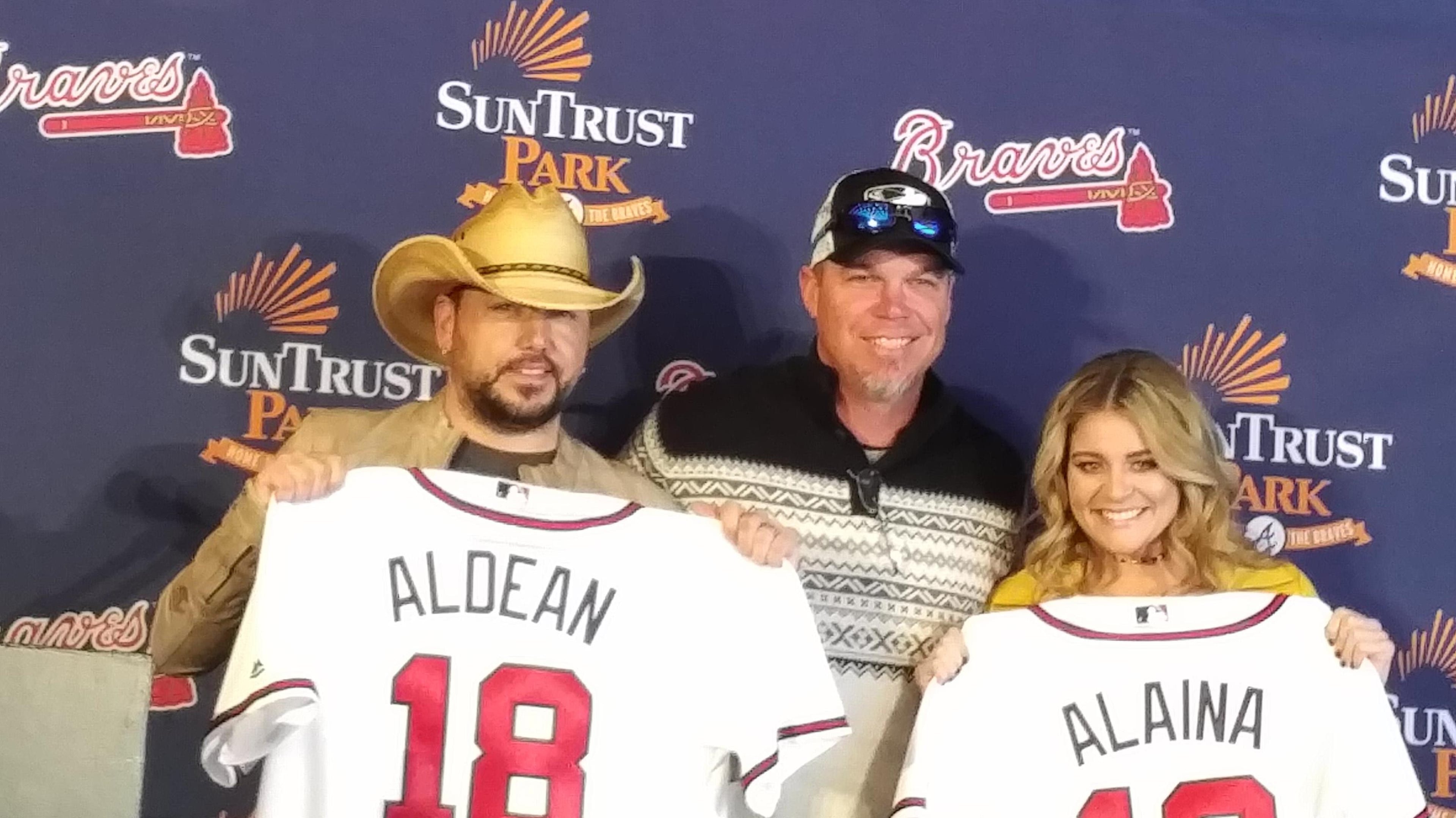 Chipper Jones surprised Jason Aldean and Lauren Alaina at their SunTrust Park press conference on March 14, 2018. Photo: Melissa Ruggieri/AJC