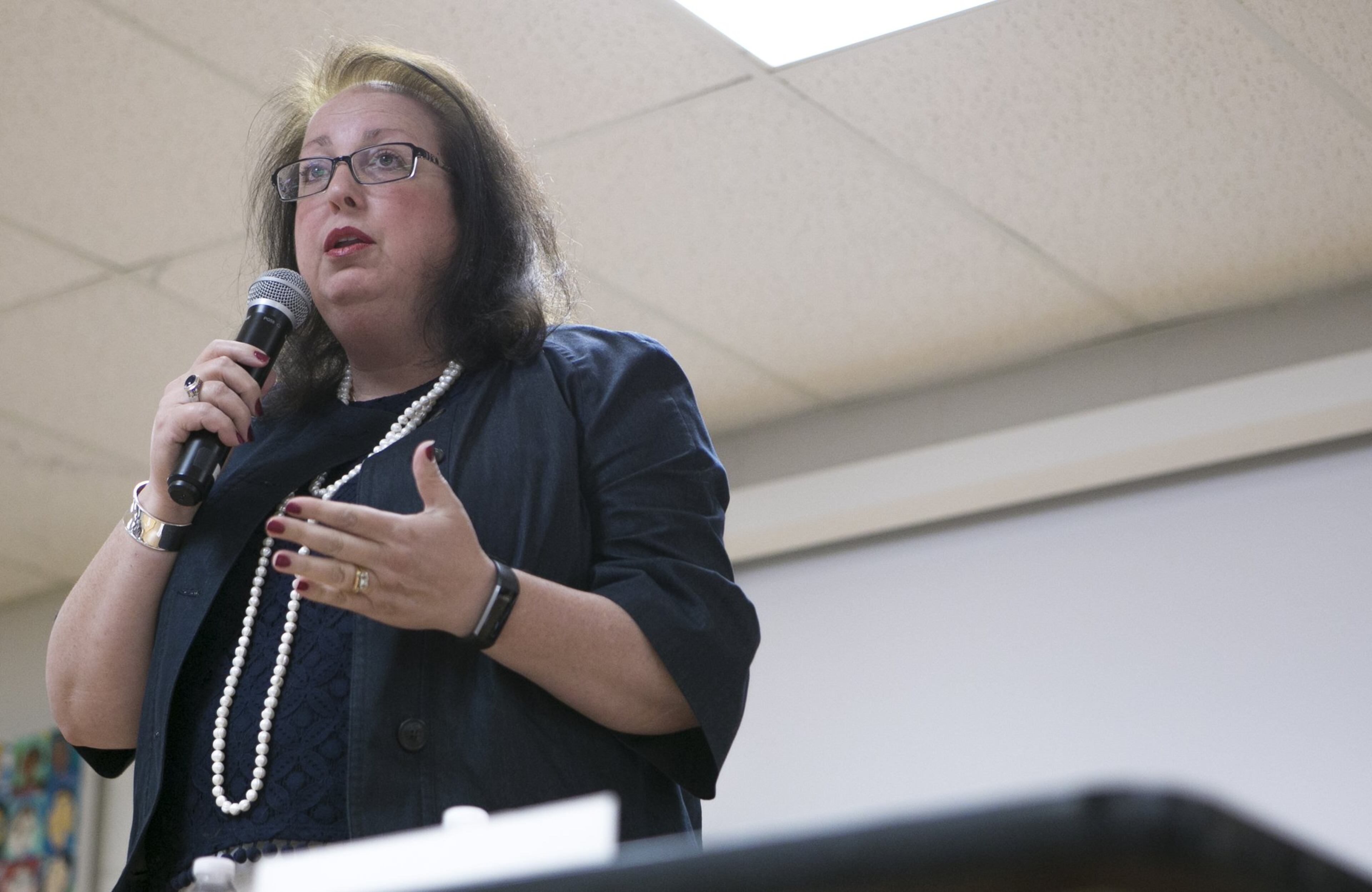 10-02-18 - Berkeley Lake, GA - County Commissioner Lynette Howard answers a constituent’s question at a candidate forum at Berkeley Lake Elementary School on Tuesday, Oct. 2, 2018. (Casey Sykes for The Atlanta Journal-Constitution)