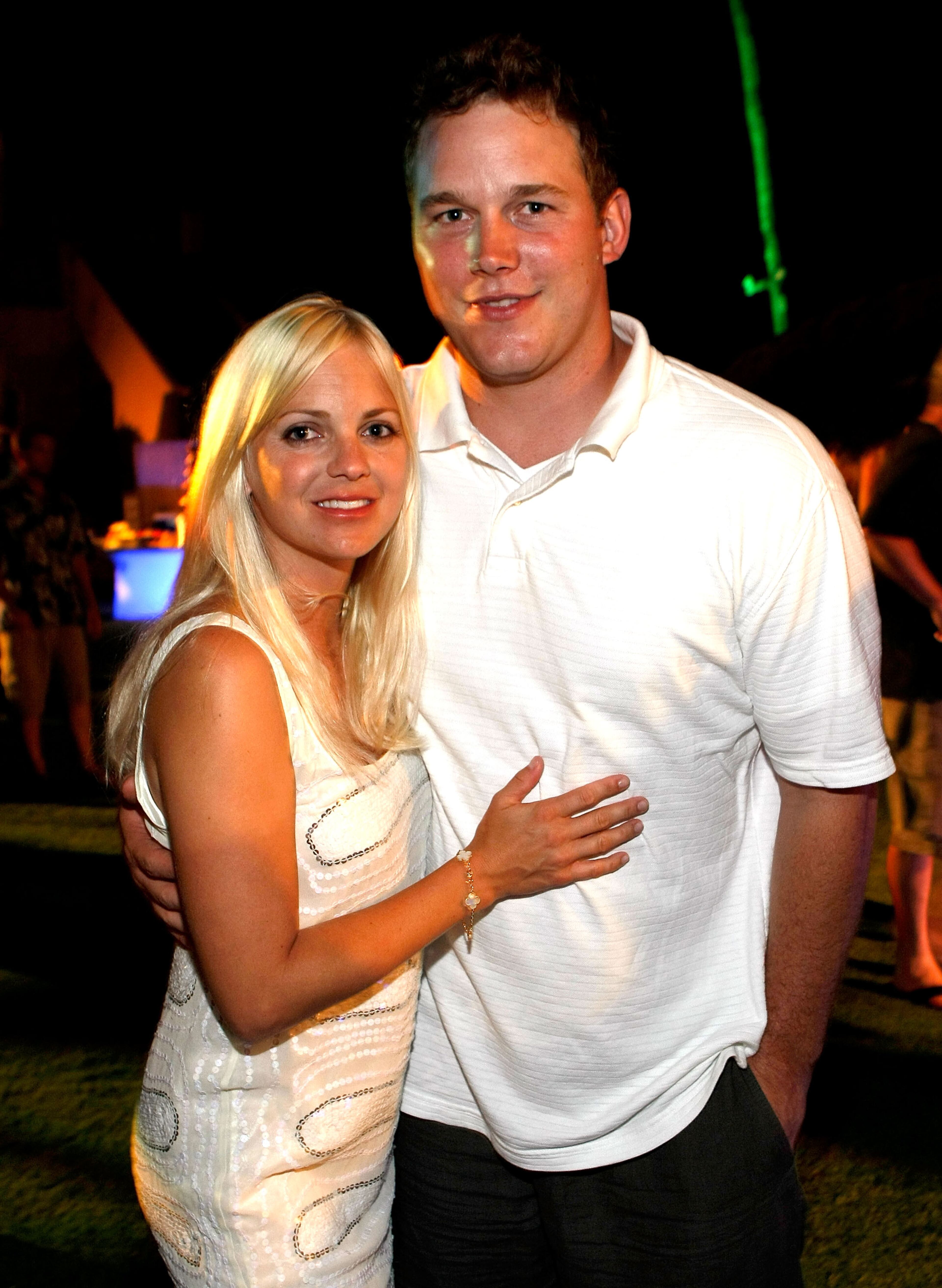 WAILEA, HI - JUNE 19: Actress Anna Faris (L) and actor Chris Pratt attend the Taste of Chocolate during the 10th Annual Maui Film Festival at the Four Seasons Hotel on June 19, 2009 in Wailea, Hawaii. (Photo by Michael Buckner/Getty Images)