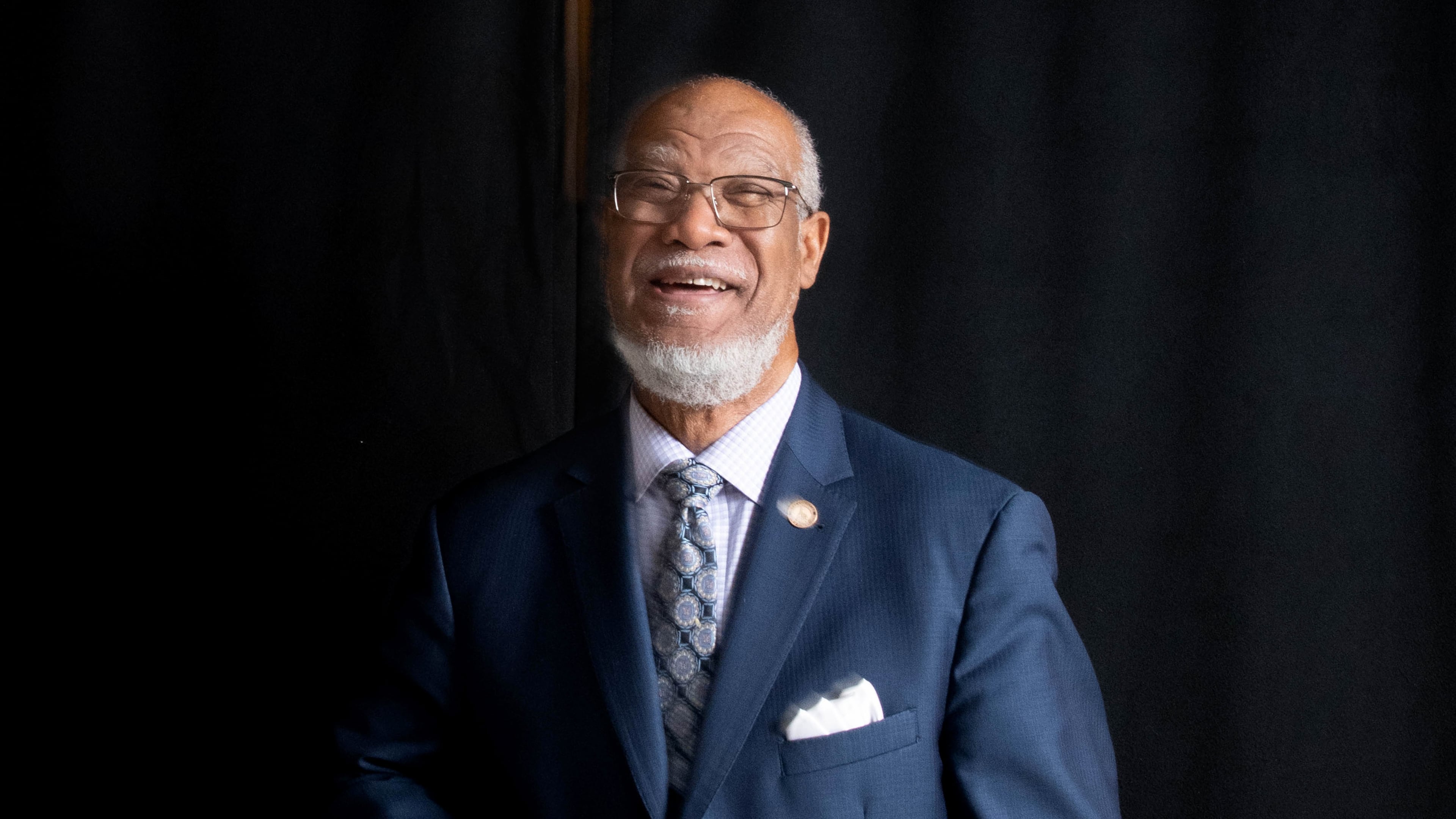 April 1, 2022 Atlanta - Portrait of Rep. Calvin Smyre at the Georgia State Capitol on Friday, April 1, 2022. (Hyosub Shin/hyosub.shin@ajc.com)