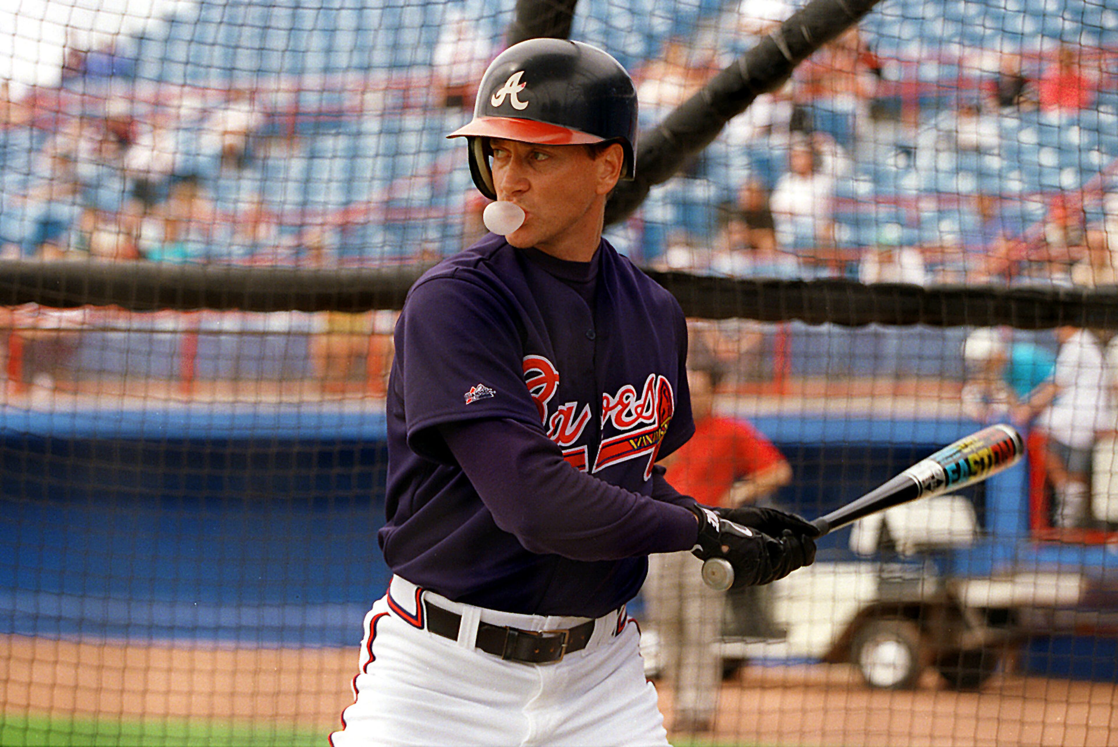 Tom Glavine takes some swings.