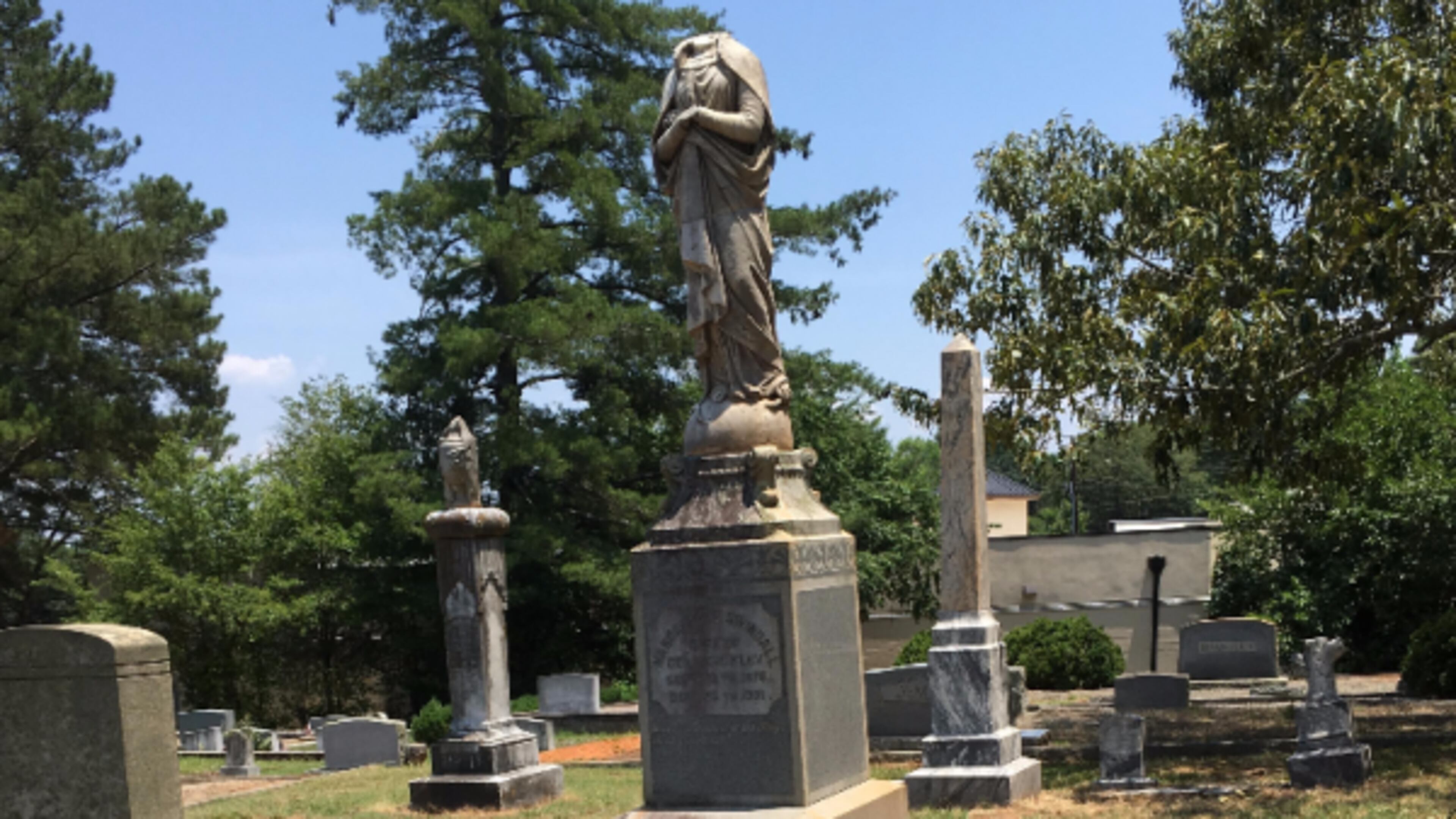 The statue in the Old Roswell Cemetery has been vandalized. (Roswell Historical Society)