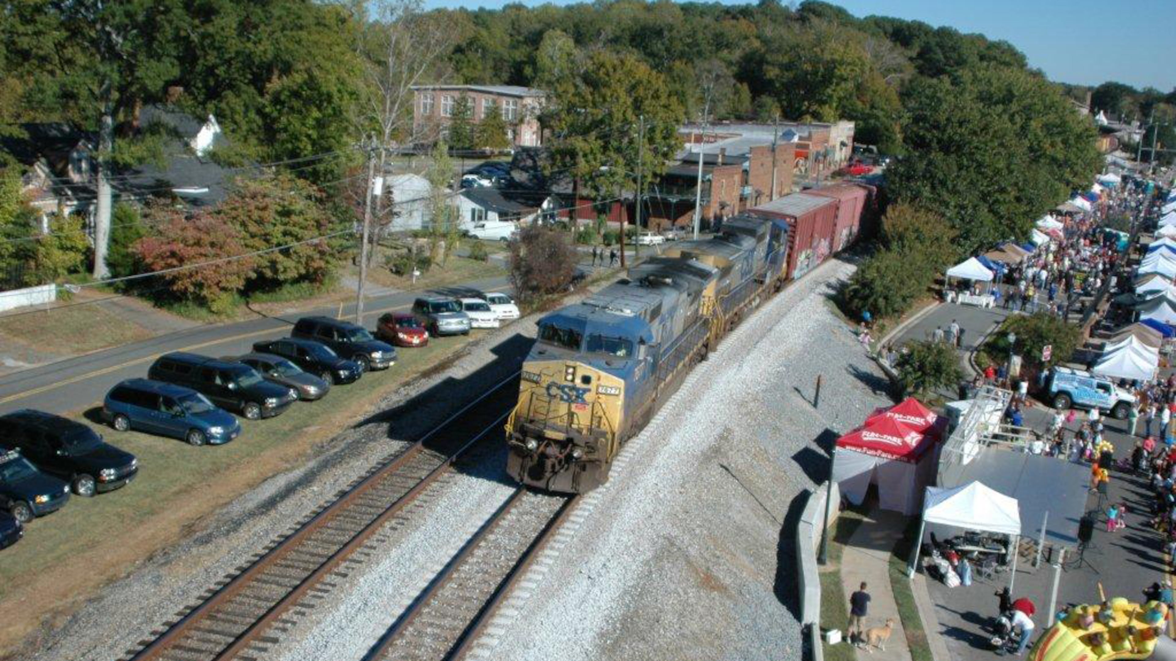 Here'a the scene at one of the past Taste of Acworth events. Photo courtesy of the City of Acworth.