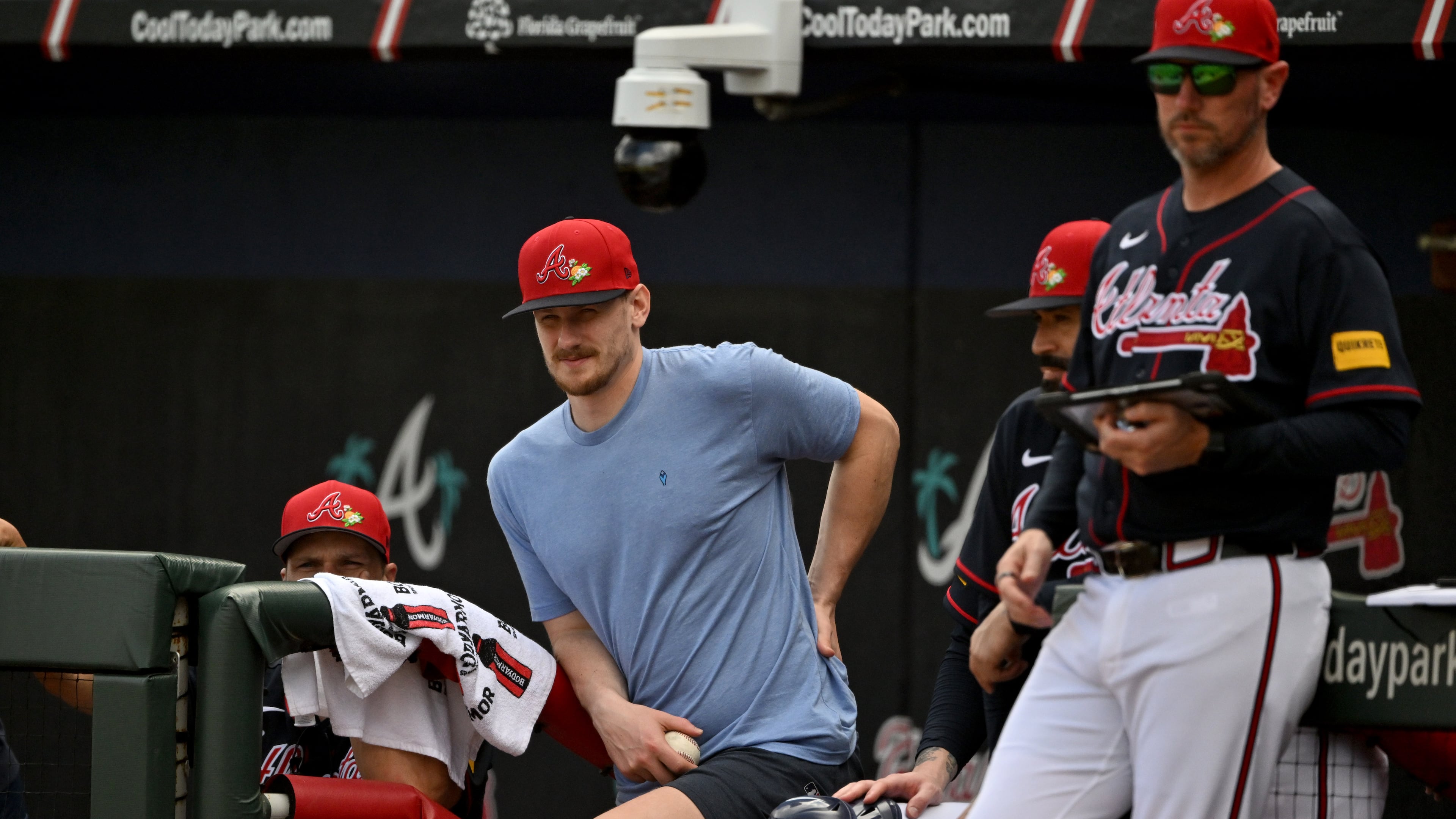 Atlanta Braves catcher Sean Murphy watches a live batting practice session during spring training workouts at CoolToday Park, Thursday, Feb. 12, 2026, in North Port, Fla. (Hyosub Shin/AJC)