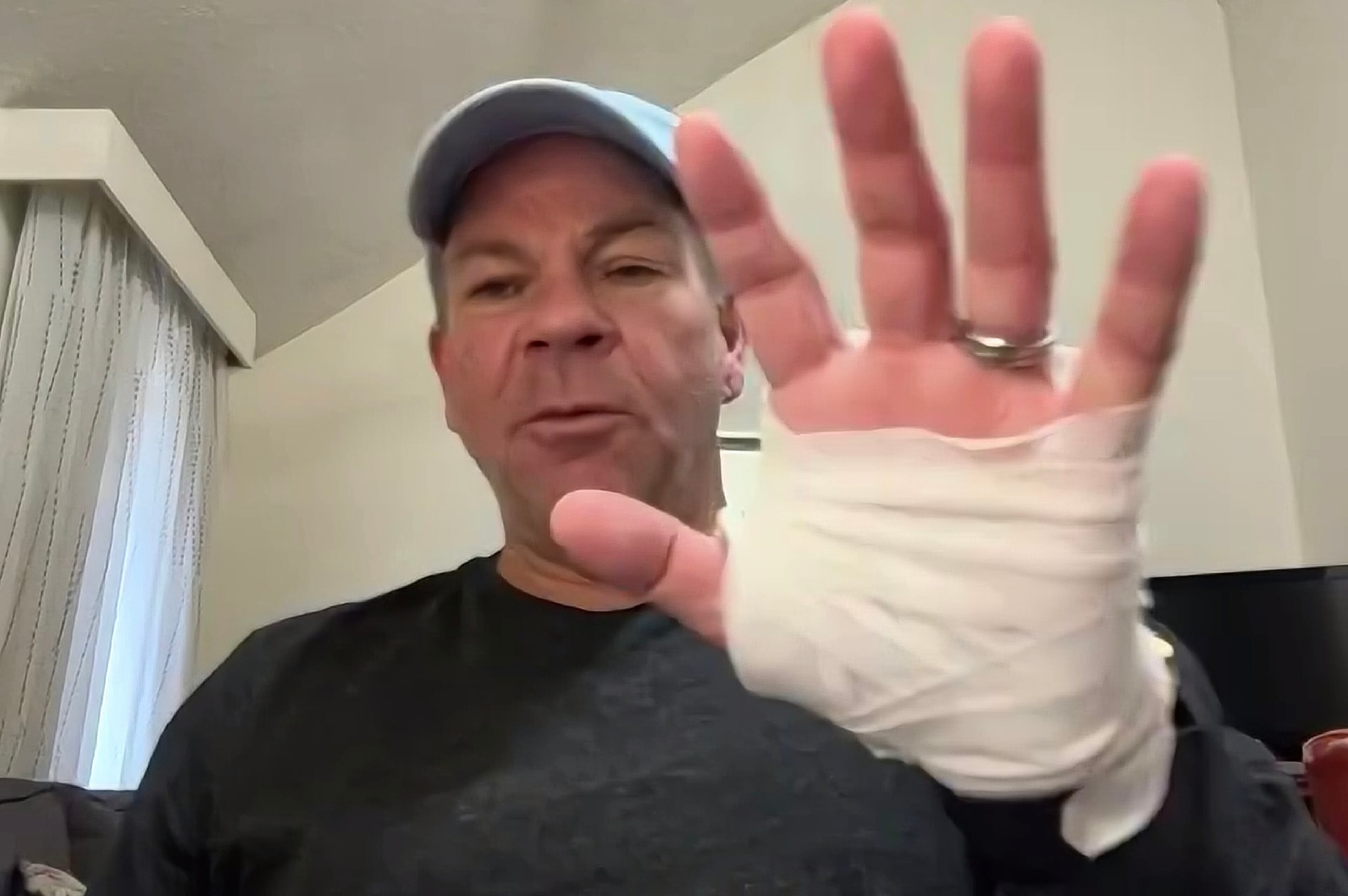 Ice Rink Shooting-Hero